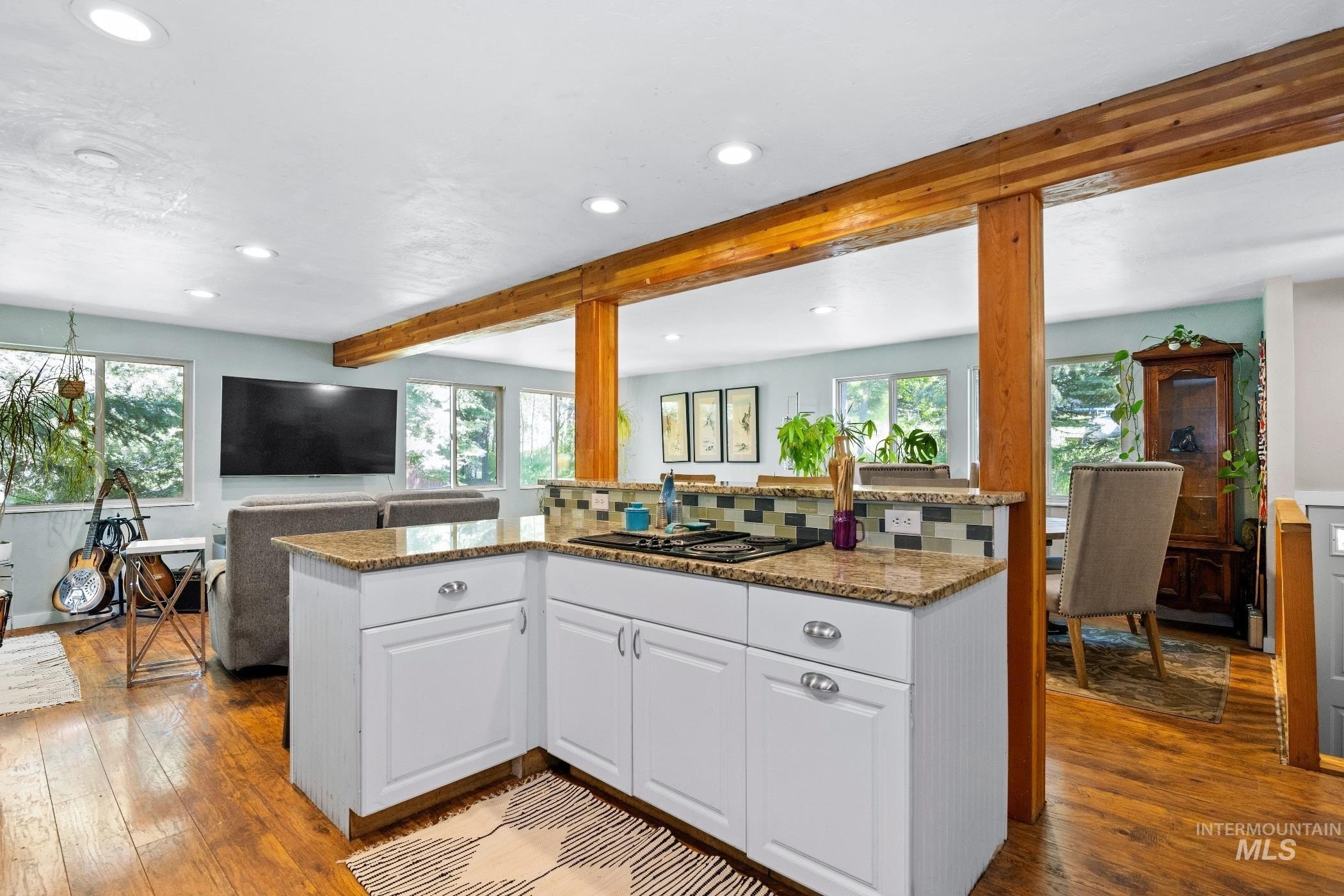 McCall, Idaho, 83638, United States, 3 Bedrooms Bedrooms, ,2 BathroomsBathrooms,Residential,For Sale,2048861