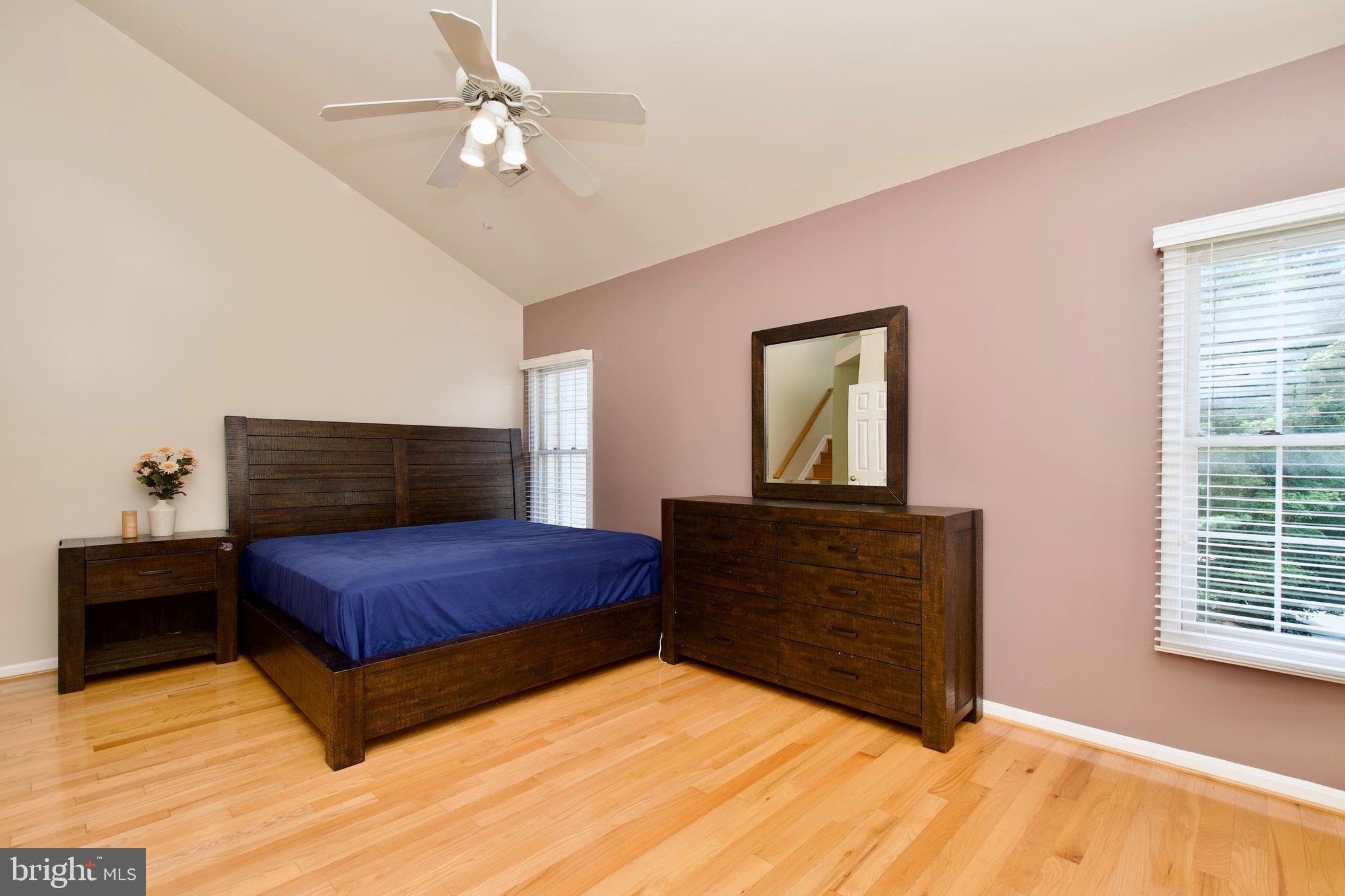 Silver Spring, Maryland, 20902, United States, 3 Bedrooms Bedrooms, ,3 BathroomsBathrooms,Residential,For Sale,1916532
