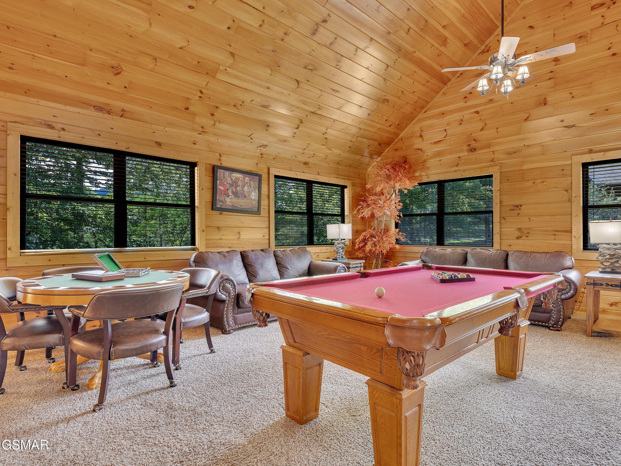 Sevierville, Tennessee, 37862, United States, 3 Bedrooms Bedrooms, ,3 BathroomsBathrooms,Residential,For Sale,1978945