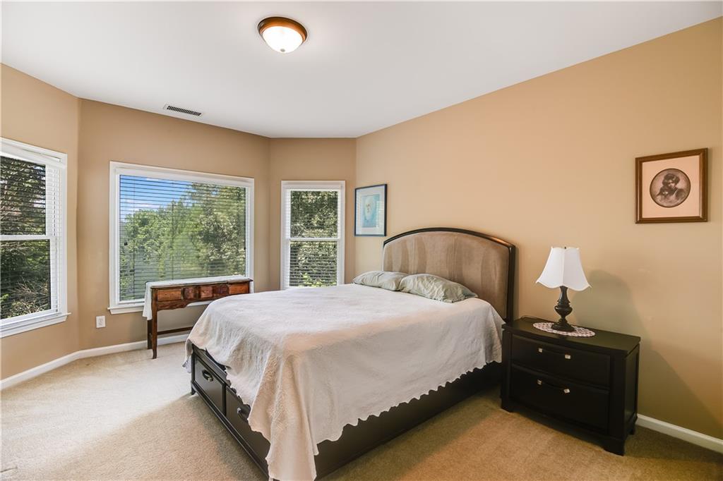 Gainesville, Georgia, 30506, United States, 4 Bedrooms Bedrooms, ,4 BathroomsBathrooms,Residential,For Sale,1938316
