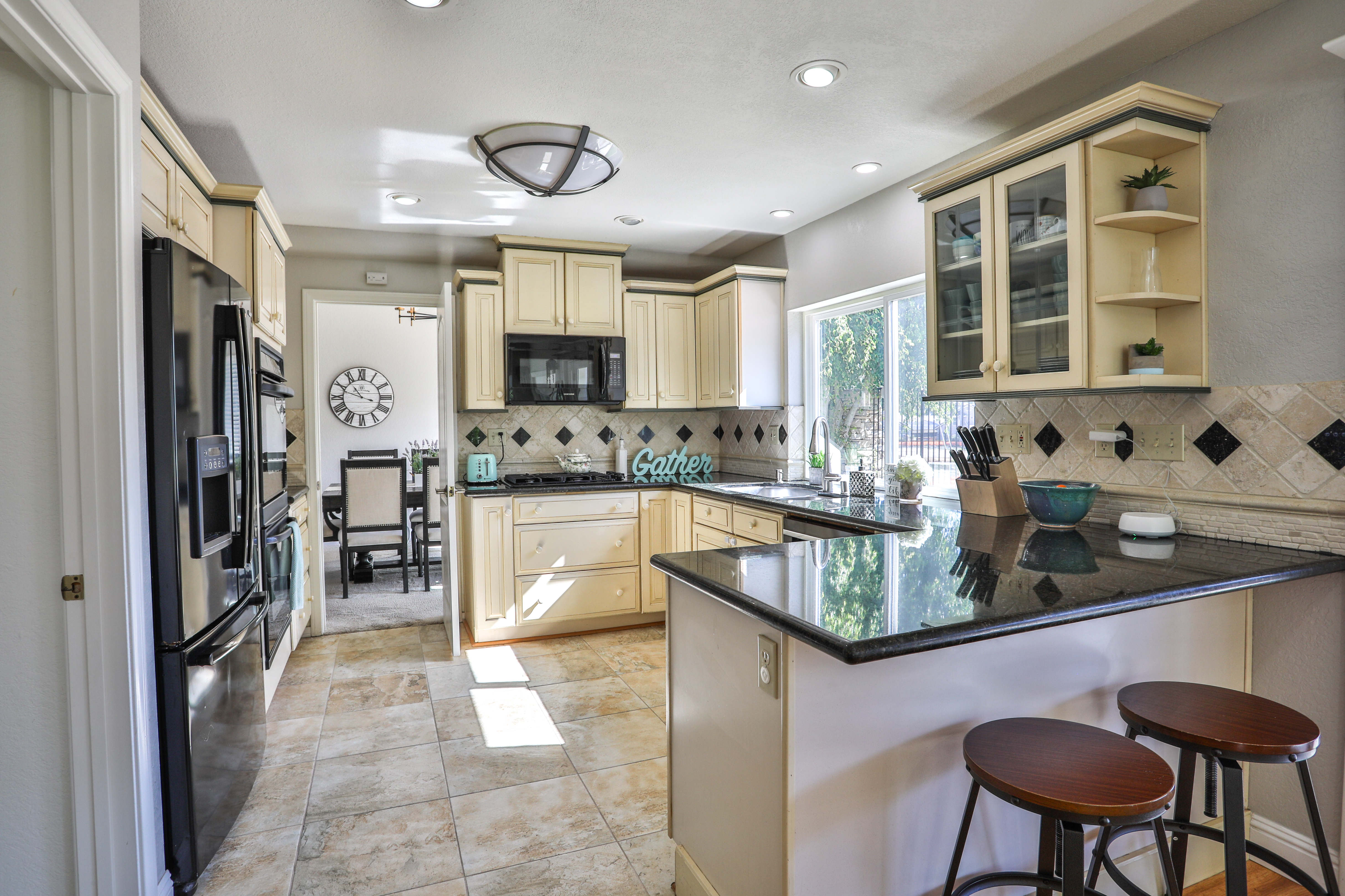  13989 Royal Melbourne Square, San Diego, CA 92128 - 物件實景