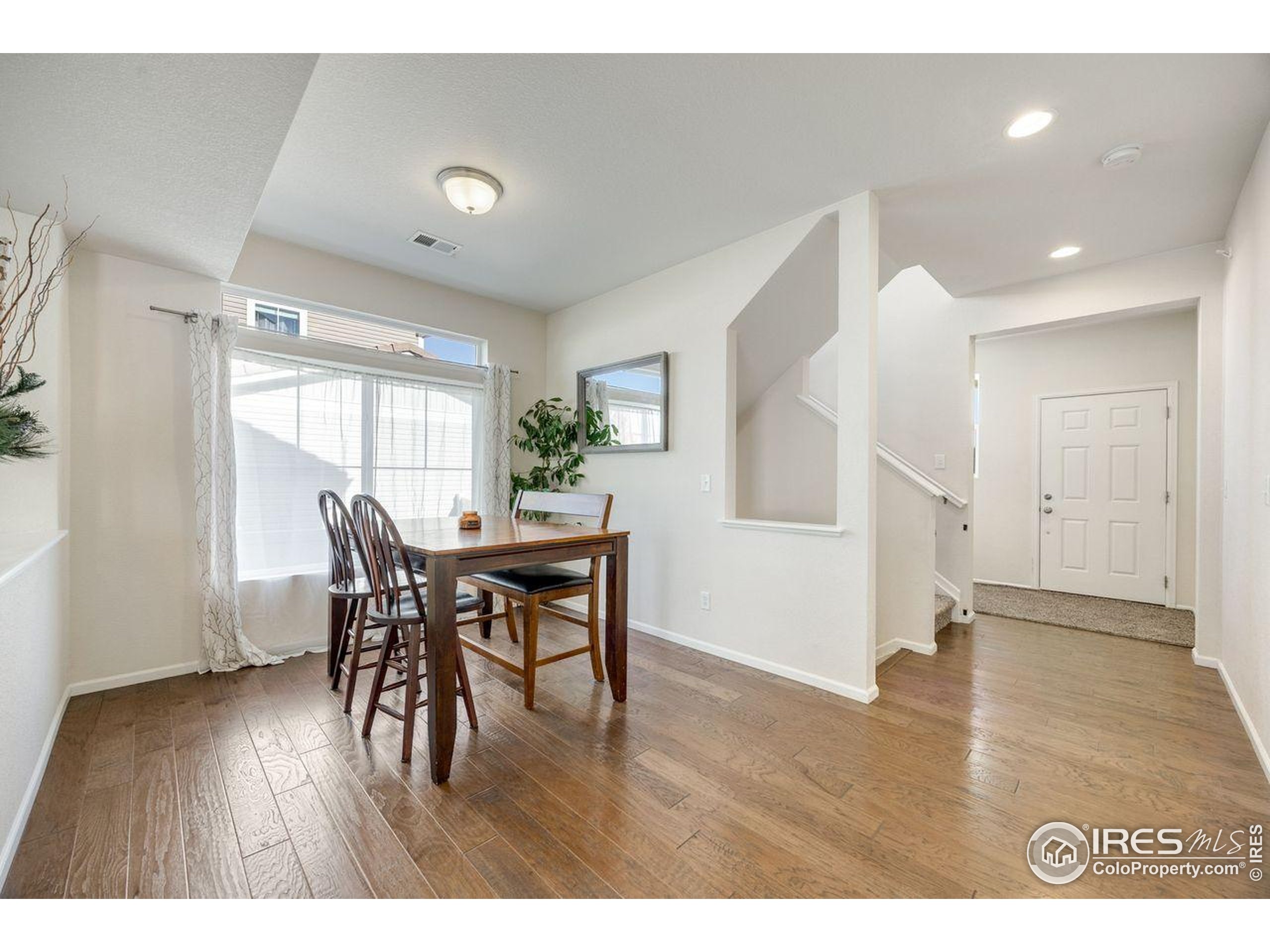 Johnstown, Colorado, 80534, United States, 3 Bedrooms Bedrooms, ,3 BathroomsBathrooms,Residential,For Sale,1970661