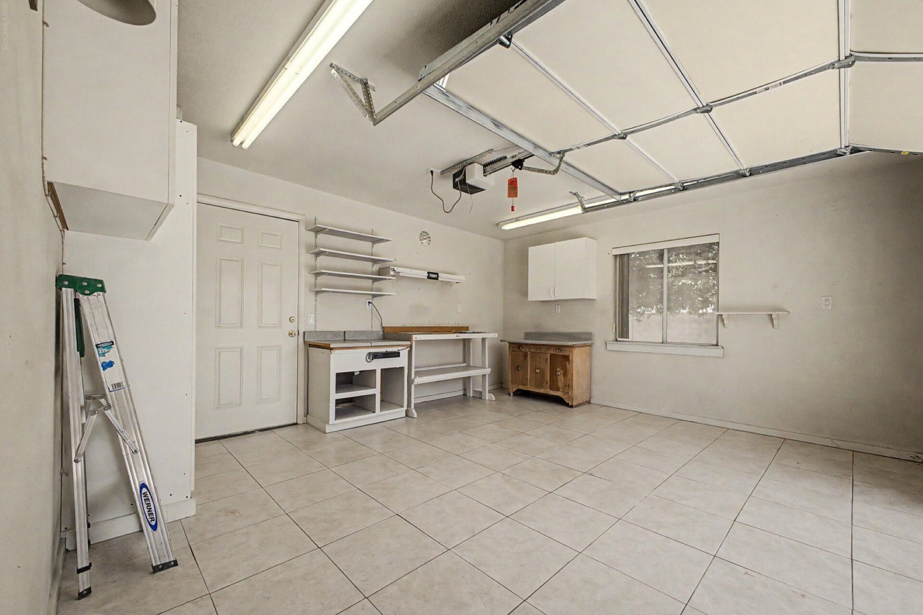  9310 W Glen Oaks Circle N¦Sun City, AZ - 物件實景