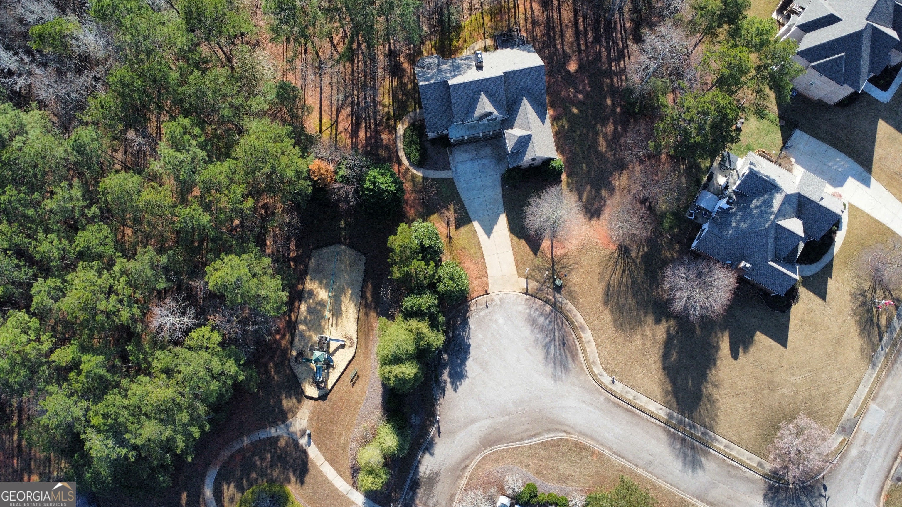 Douglasville, Georgia, 30135, United States, 5 Bedrooms Bedrooms, ,4 BathroomsBathrooms,Residential,For Sale,1999896