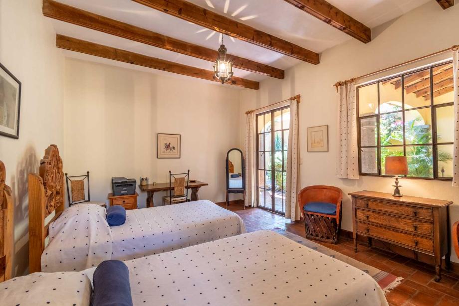 San Miguel de Allende, Guanajuato, 37760, Mexico, 3 Bedrooms Bedrooms, ,3 BathroomsBathrooms,Residential,For Sale,1990326