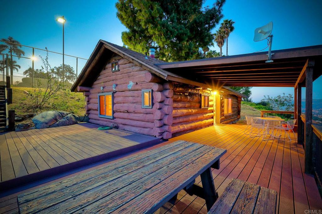 576 Camino De La Cima, San Marcos, California, 92078, United States, 5 Bedrooms Bedrooms, ,4 BathroomsBathrooms,Residential,For Sale,576 Camino De La Cima,1622114