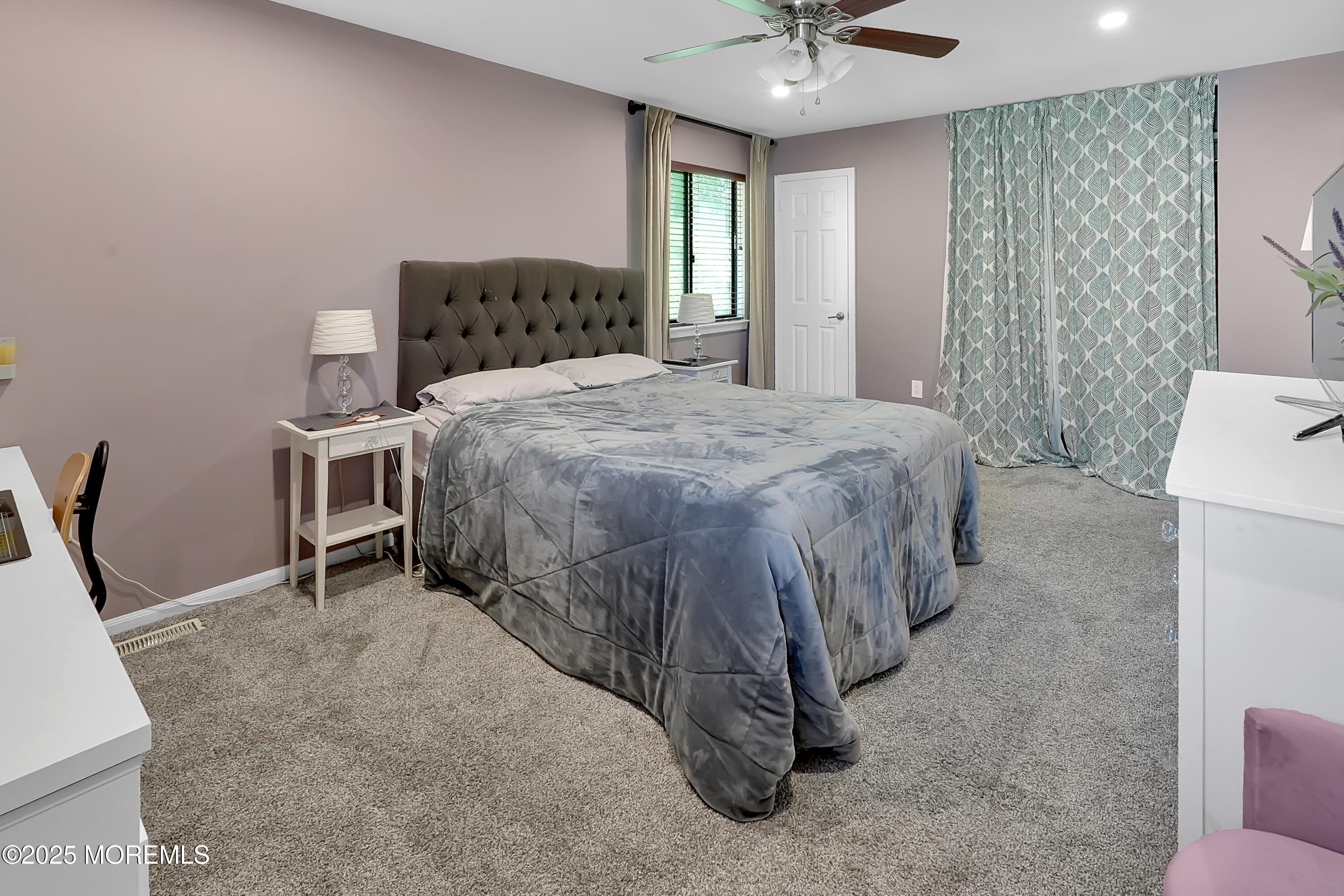 Howell, New Jersey, 07731, United States, 3 Bedrooms Bedrooms, ,3 BathroomsBathrooms,Residential,For Sale,1942637