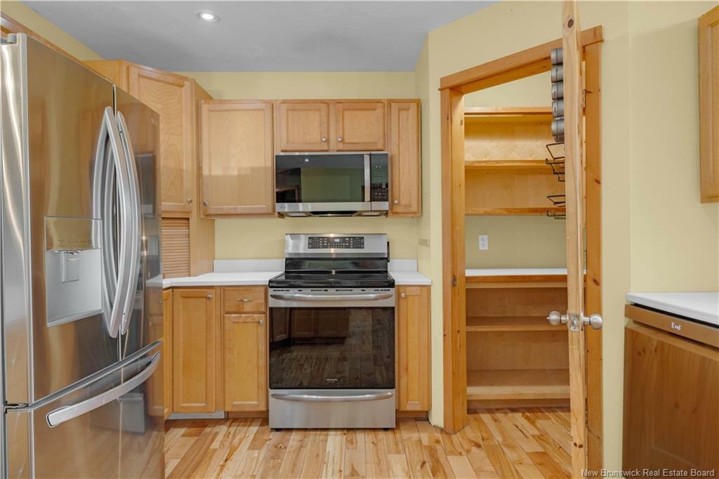 BAYSIDE, New Brunswick, E5B 2T1, CA, 3 Bedrooms Bedrooms, ,2 BathroomsBathrooms,Residential,For Sale,1876471