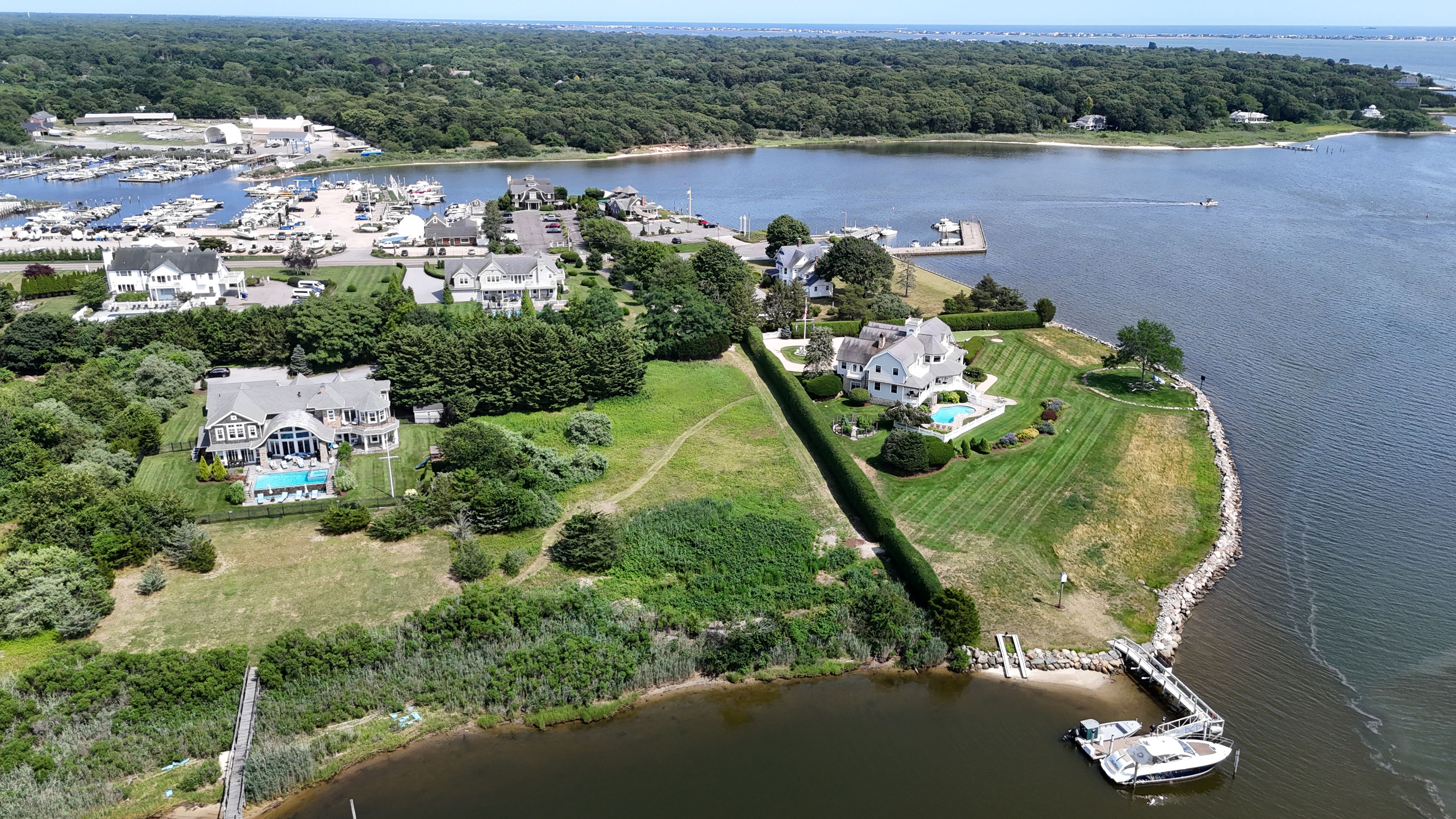  61 S Bay Avenue, Eastport, NY, 11941 - 物件實景