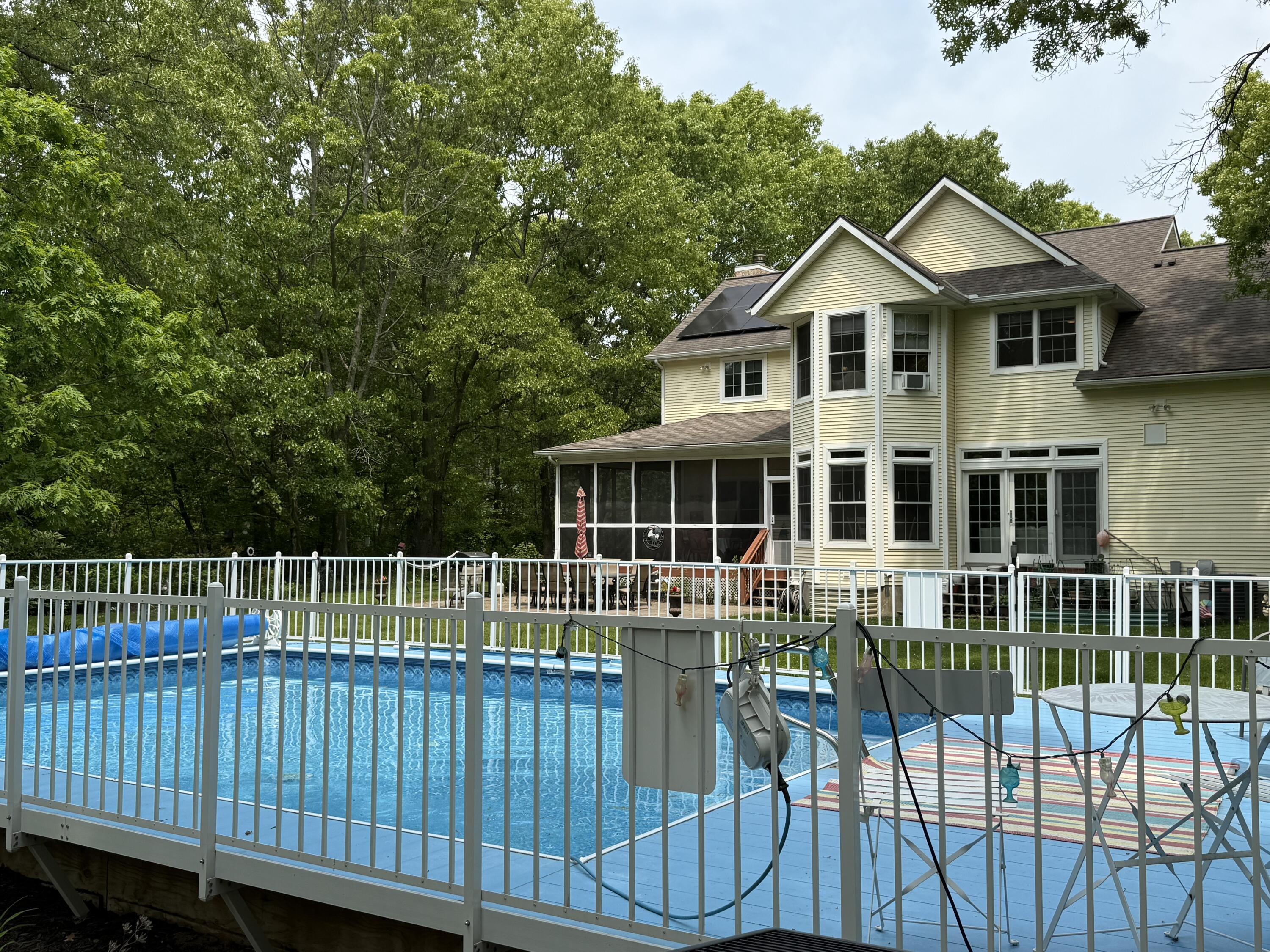 Saugatuck, Michigan, 49453, United States, 5 Bedrooms Bedrooms, ,5 BathroomsBathrooms,Residential,For Sale,1839491
