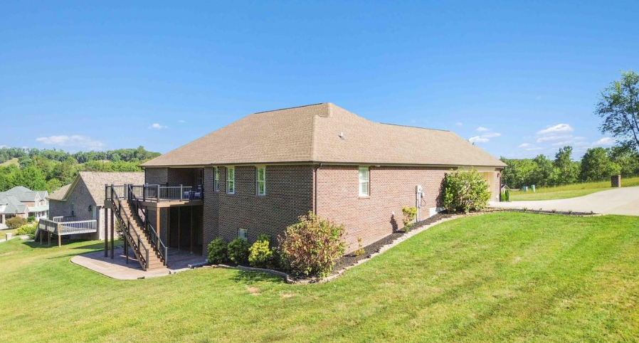 London, Kentucky, 40741, United States, 5 Bedrooms Bedrooms, ,3 BathroomsBathrooms,Residential,For Sale,1976578