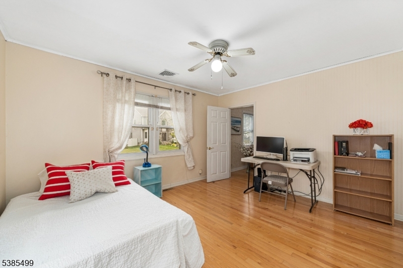 Parsippany-Troy Hills Twp., New Jersey, 07054, United States, 3 Bedrooms Bedrooms, ,2 BathroomsBathrooms,Residential,For Sale,1947046
