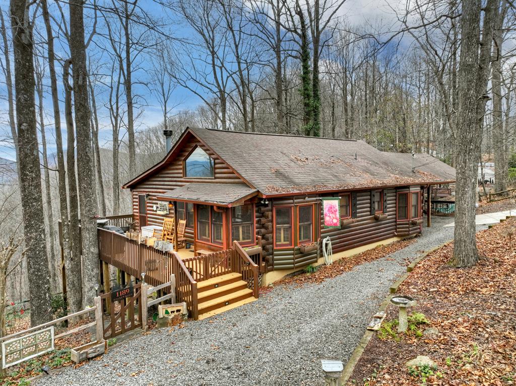 Ellijay, Georgia, 30536, United States, 4 Bedrooms Bedrooms, ,3 BathroomsBathrooms,Residential,For Sale,2003227