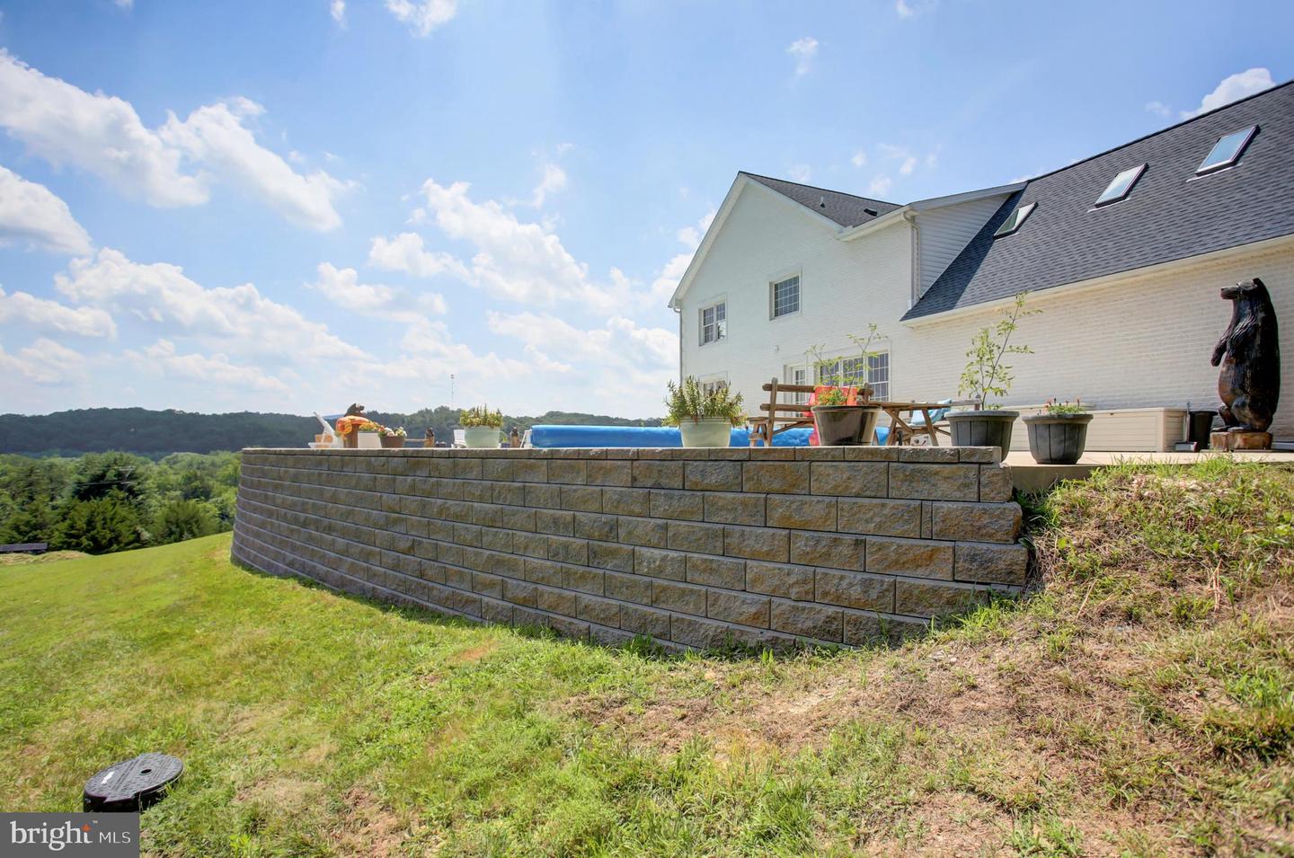 Big Pool, Maryland, 21711, United States, 5 Bedrooms Bedrooms, ,4 BathroomsBathrooms,Residential,For Sale,1897017