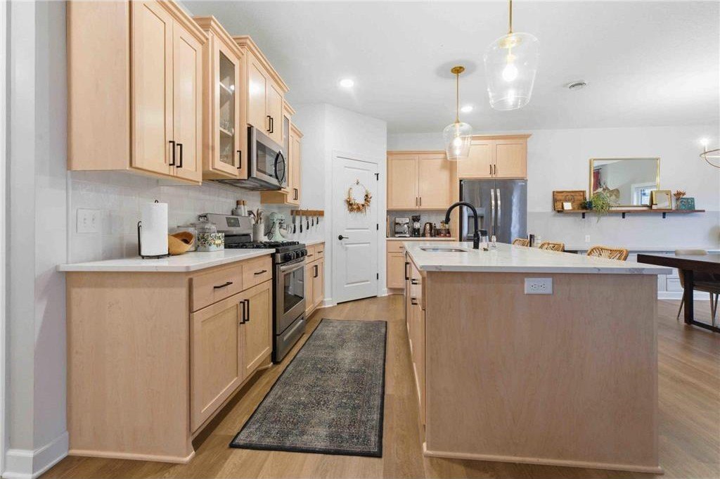 Brainerd, Minnesota, 56401, United States, 4 Bedrooms Bedrooms, ,2 BathroomsBathrooms,Residential,For Sale,1996764