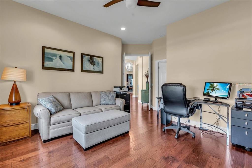 Bradenton, Florida, 34212, United States, 3 Bedrooms Bedrooms, ,3 BathroomsBathrooms,Residential,For Sale,1759767