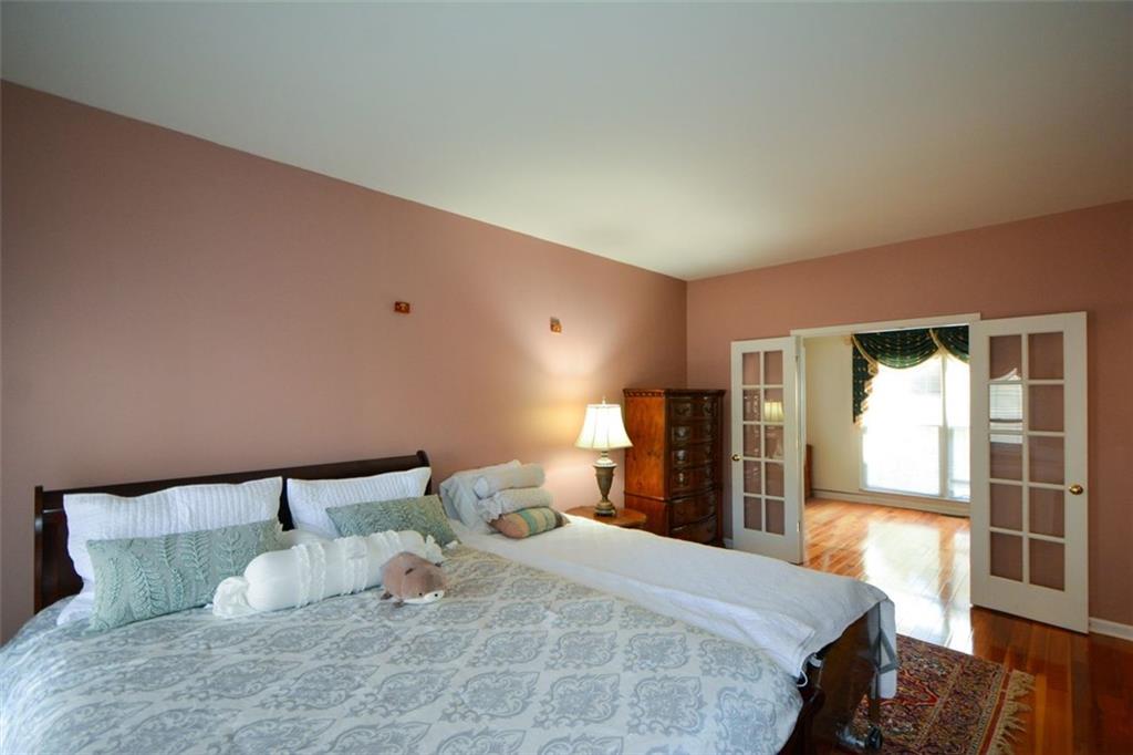 Cumming, Georgia, 30041, United States, 5 Bedrooms Bedrooms, ,4 BathroomsBathrooms,Residential,For Sale,1997427