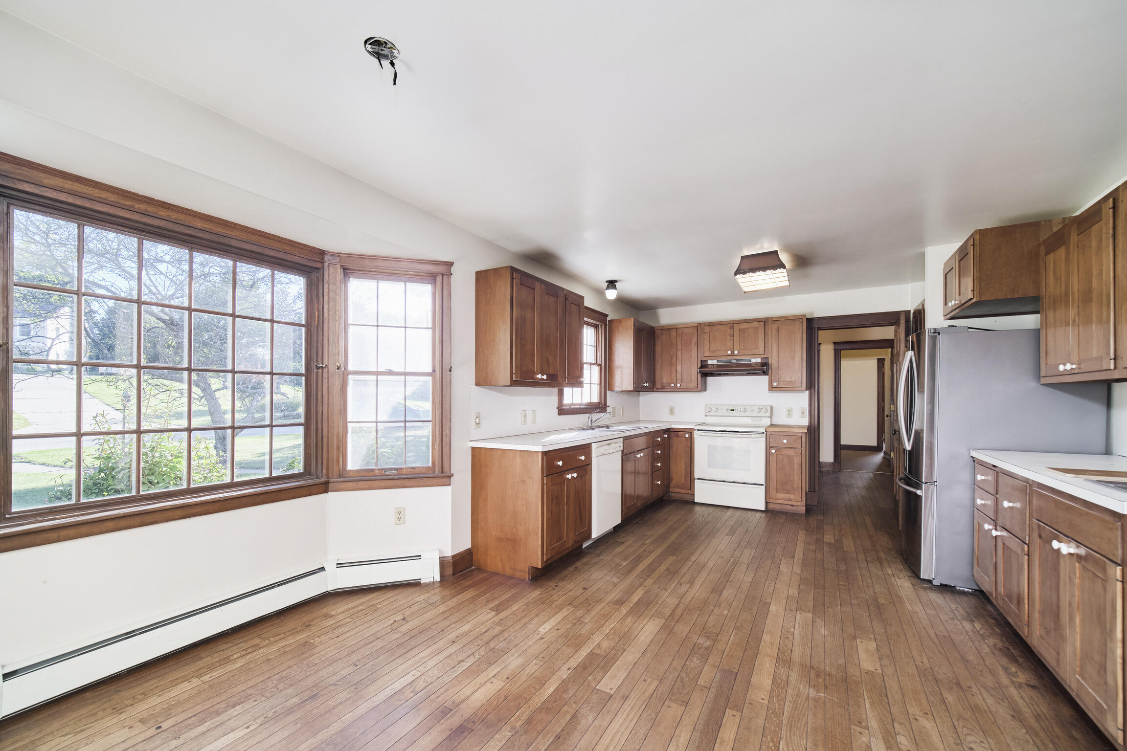 Manistee, Michigan, 49660, United States, 4 Bedrooms Bedrooms, ,3 BathroomsBathrooms,Residential,For Sale,1975705