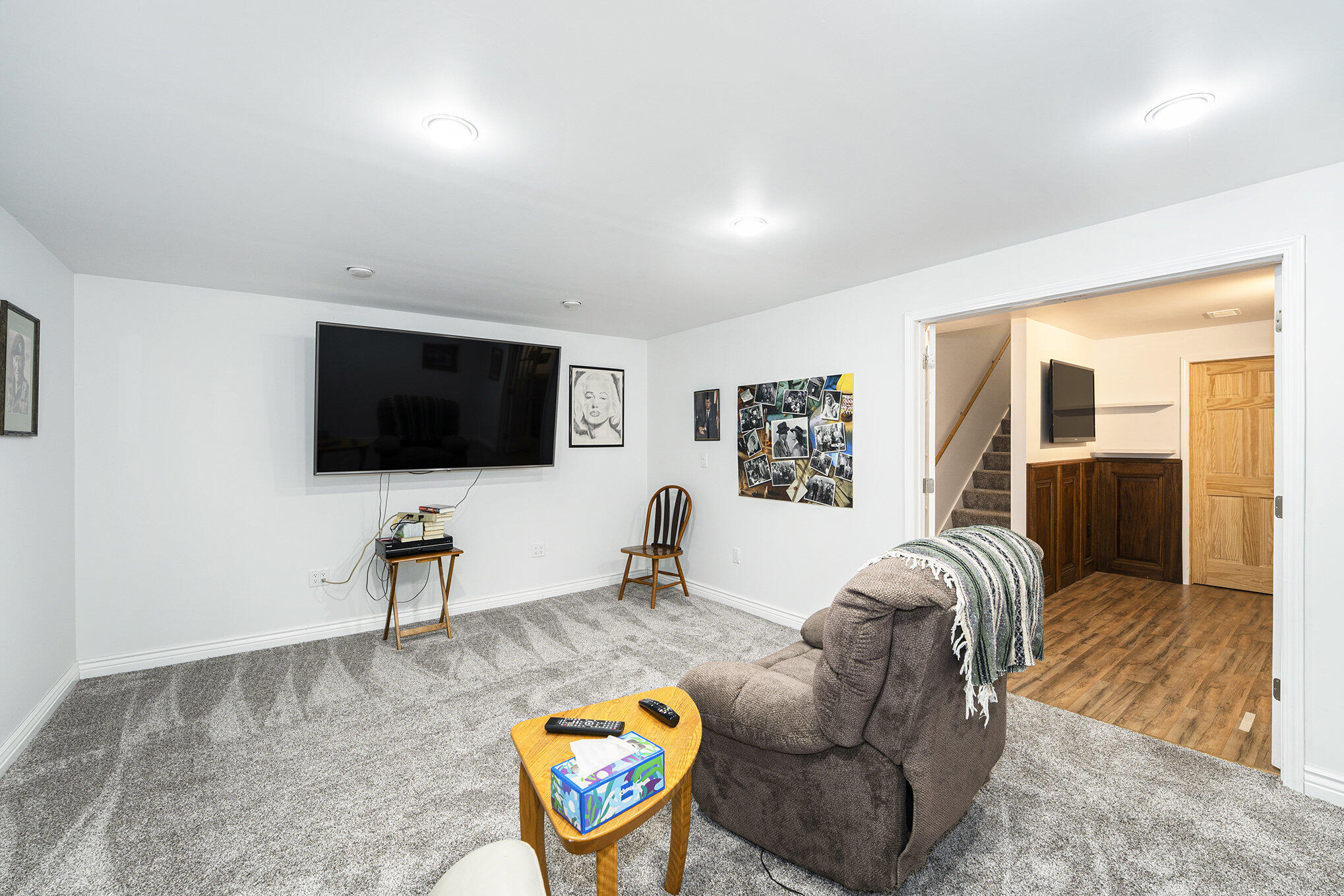 La Porte, Indiana, 46350, United States, 3 Bedrooms Bedrooms, ,3 BathroomsBathrooms,Residential,For Sale,1990214