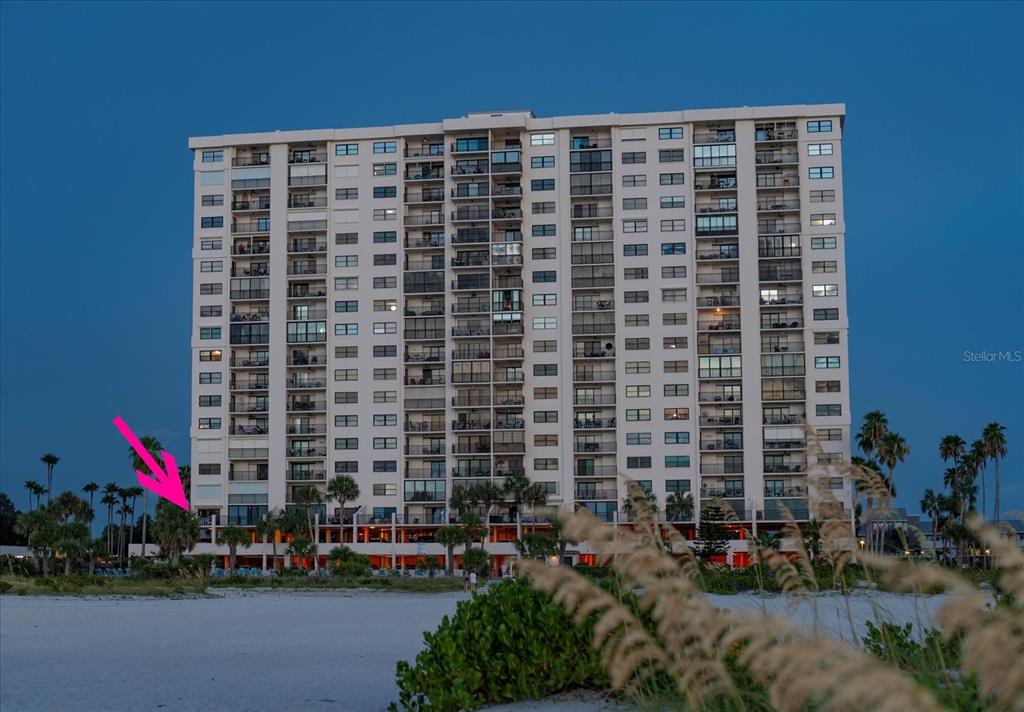 Clearwater Beach, Florida, 33767, United States, 2 Bedrooms Bedrooms, ,2 BathroomsBathrooms,Residential,For Sale,1912090