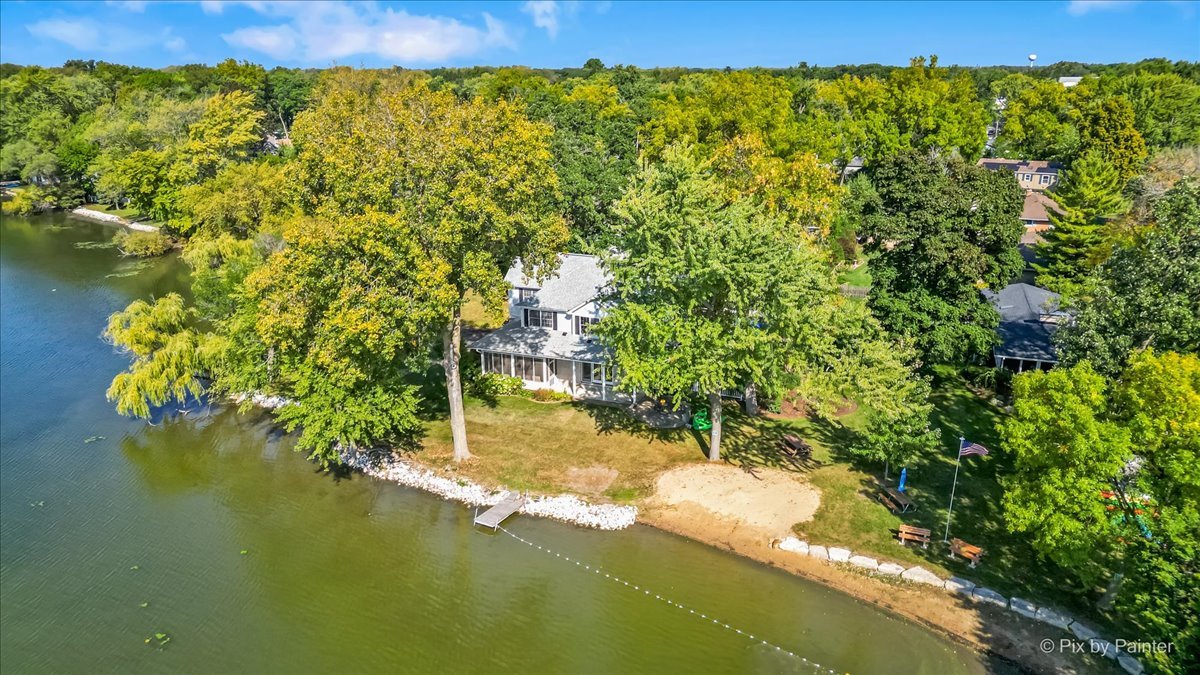 Grayslake, Illinois, 60030, United States, 4 Bedrooms Bedrooms, ,3 BathroomsBathrooms,Residential,For Sale,1992794