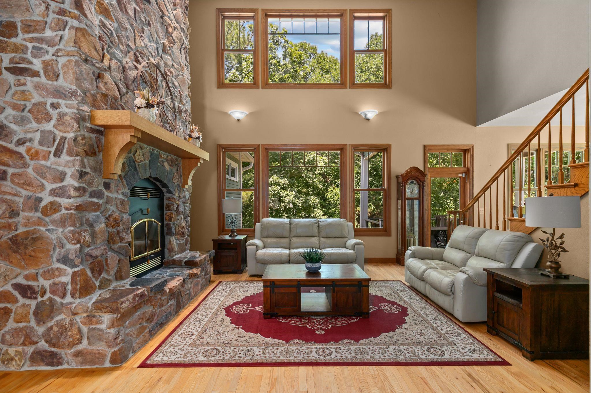 Berlin, Wisconsin, 54923, United States, 5 Bedrooms Bedrooms, ,4 BathroomsBathrooms,Residential,For Sale,1974961