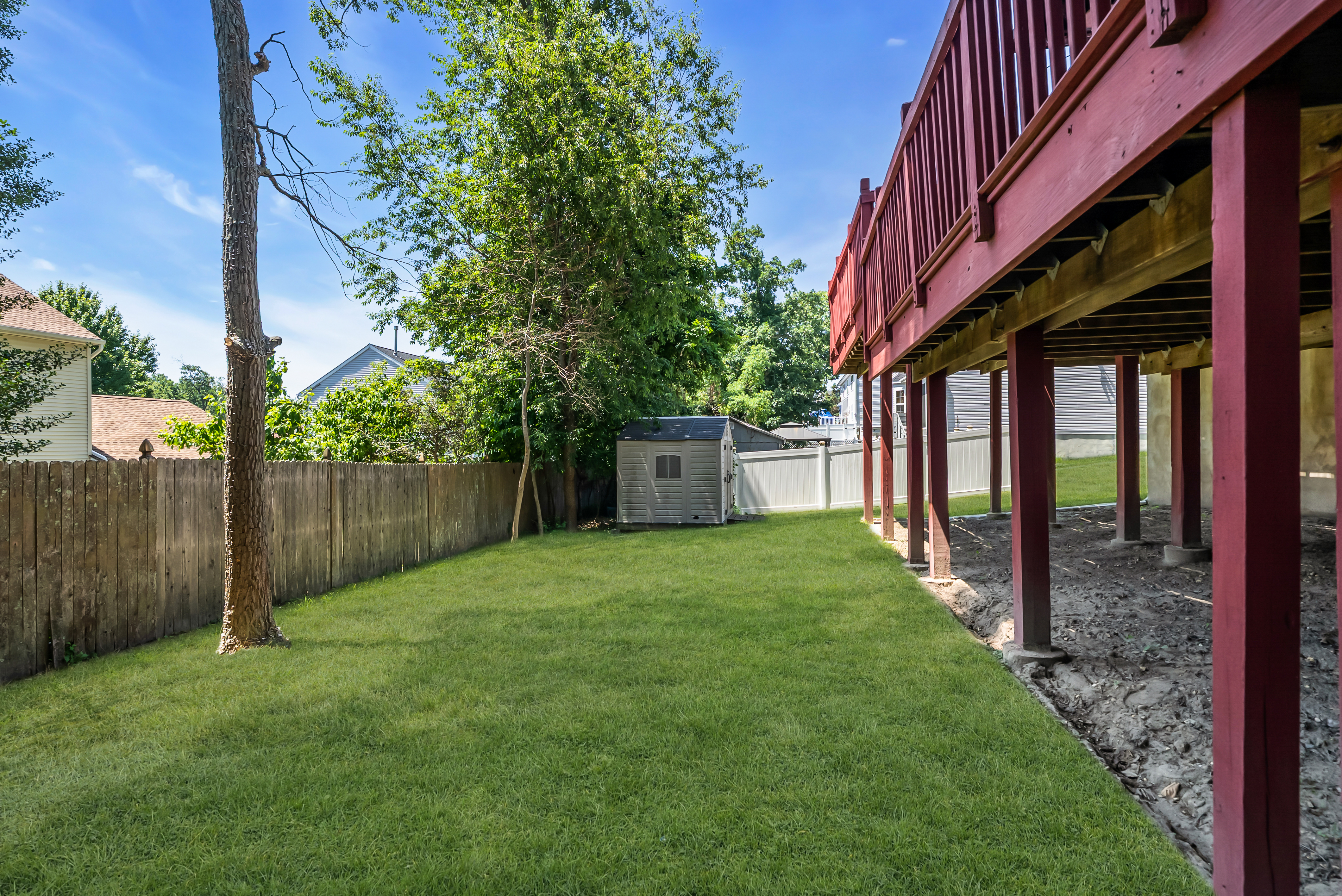 Woodland Hills Colonial Opportunity - 物件實景
