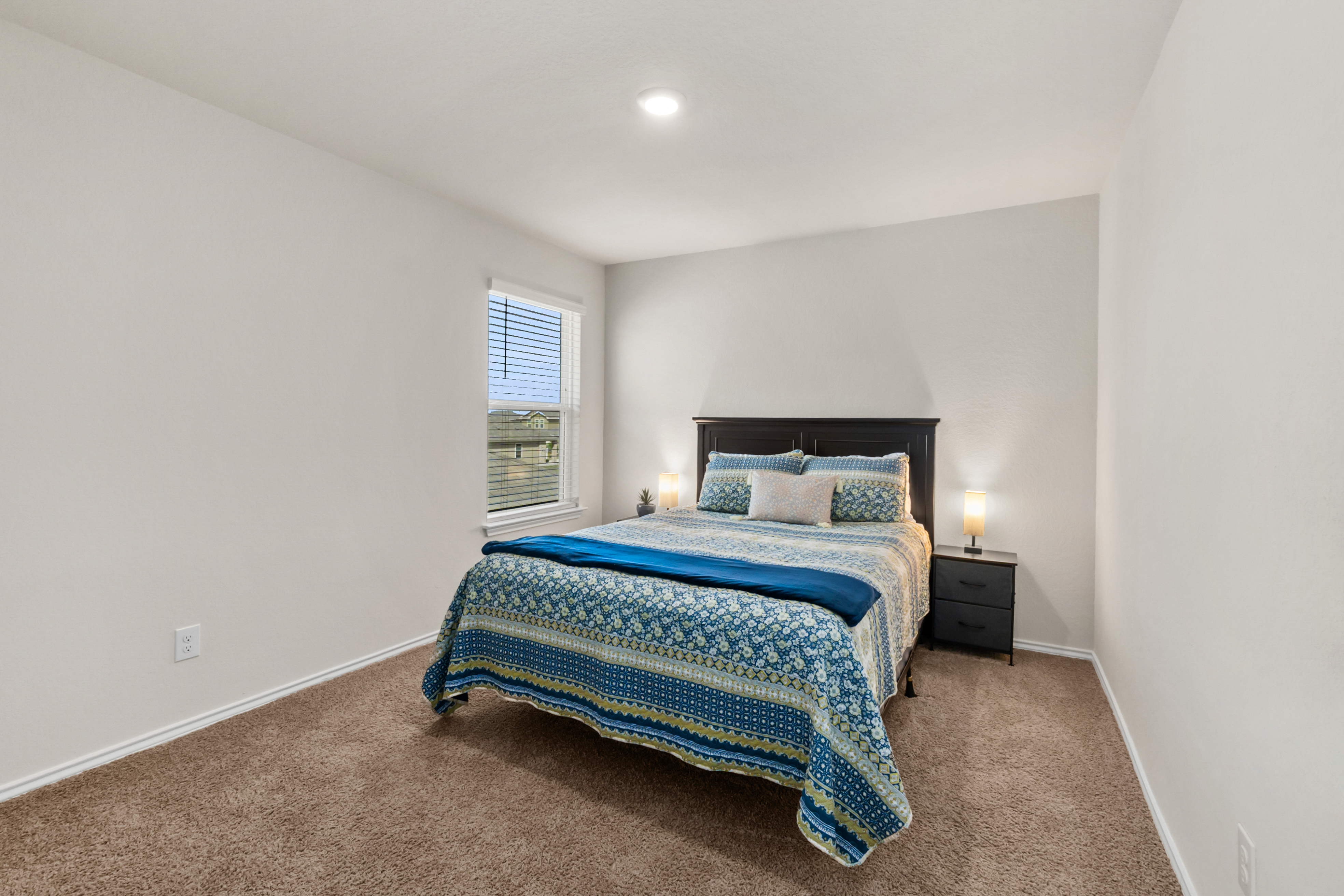 New Braunfels Living with a 2.99% Assumable VA Loan - 物件實景