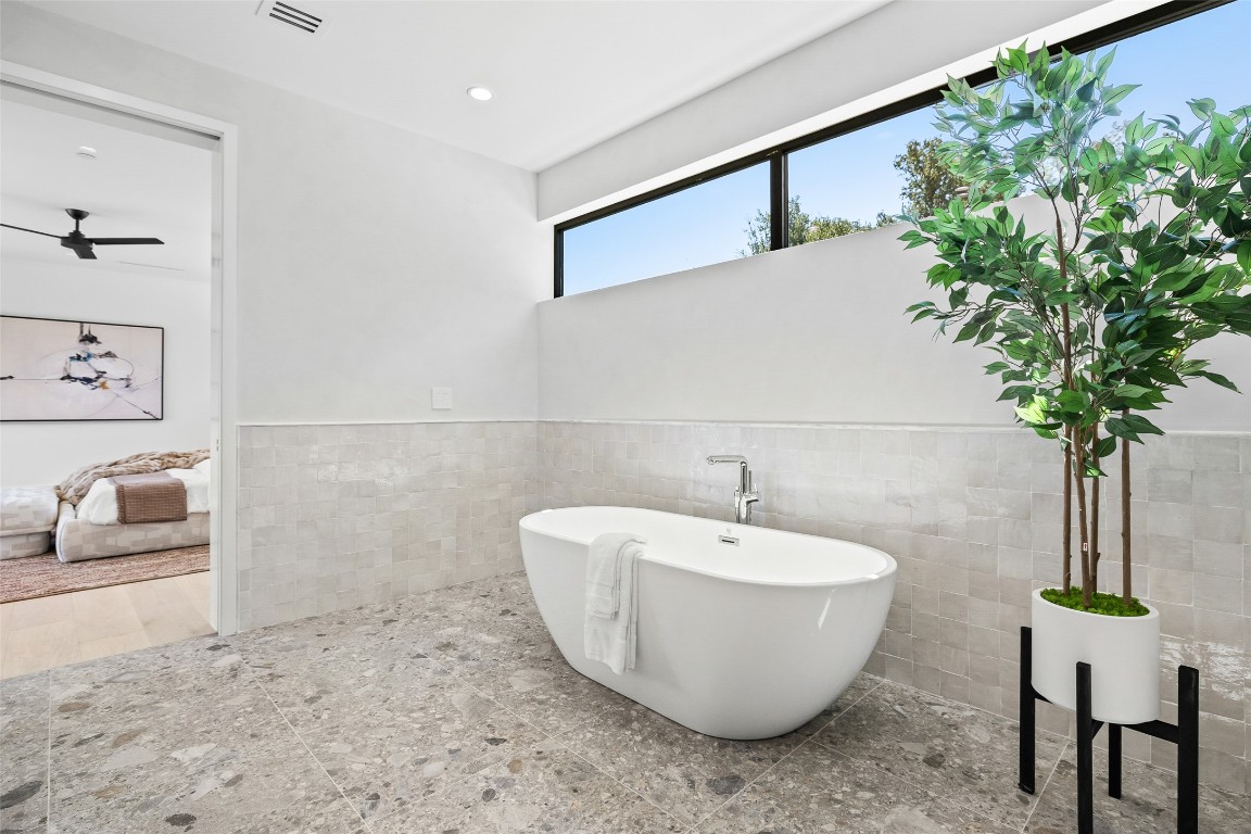 Austin, Texas, 78746, United States, 5 Bedrooms Bedrooms, ,7 BathroomsBathrooms,Residential,For Sale,1925682