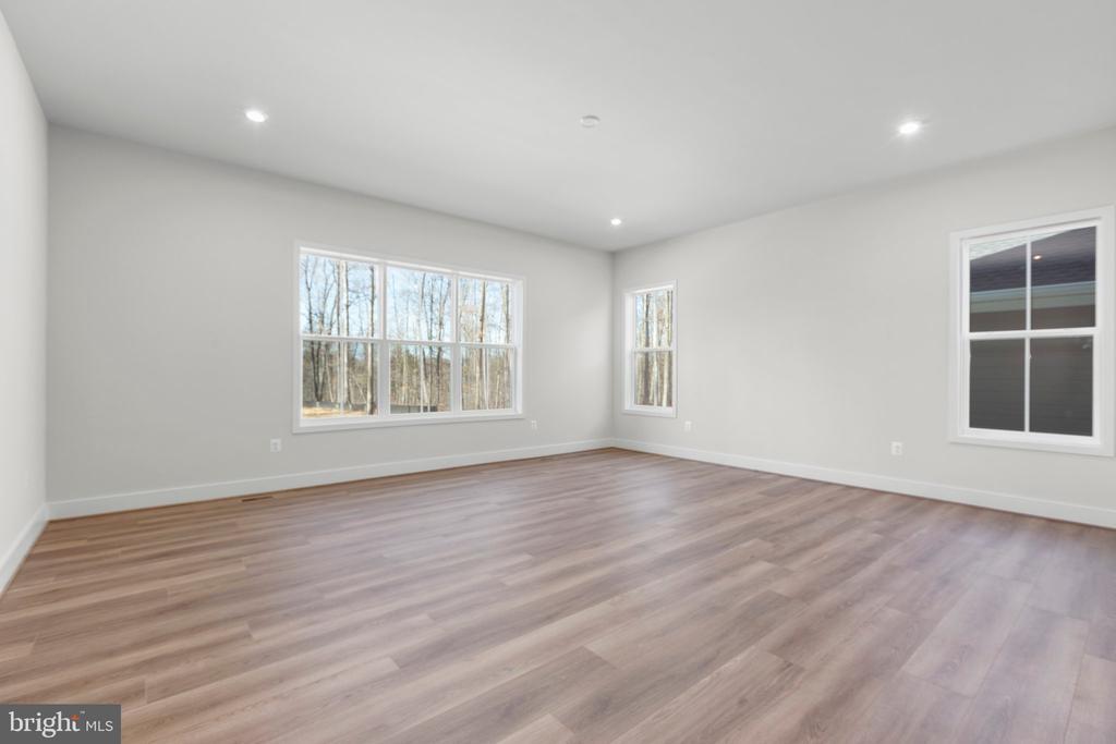 Spotsylvania, Virginia, 22551, United States, 4 Bedrooms Bedrooms, ,4 BathroomsBathrooms,Residential,For Sale,1850114