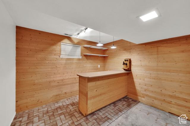 Sandy, Utah, 84093, United States, 4 Bedrooms Bedrooms, ,2 BathroomsBathrooms,Residential,For Sale,1983910