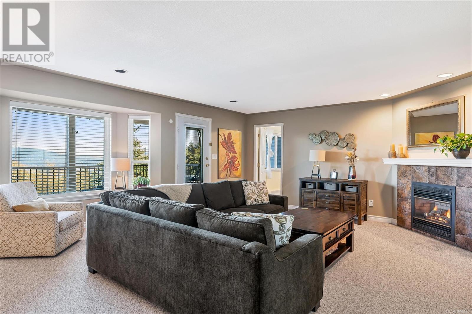 DUNCAN, British Columbia, V9L 5P3, CA, 4 Bedrooms Bedrooms, ,3 BathroomsBathrooms,Residential,For Sale,1908647