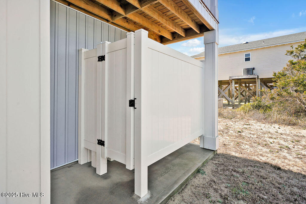 Oak Island, North Carolina, 28465, United States, 5 Bedrooms Bedrooms, ,4 BathroomsBathrooms,Residential,For Sale,1995148