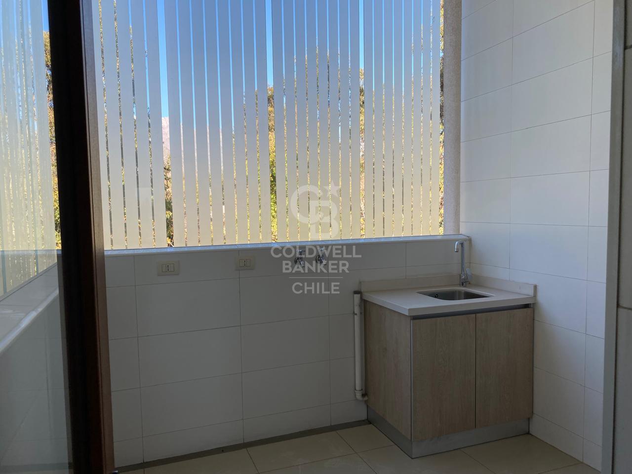 Las Condes, Chile, 4 Bedrooms Bedrooms, ,5 BathroomsBathrooms,Residential,For Sale,1856785