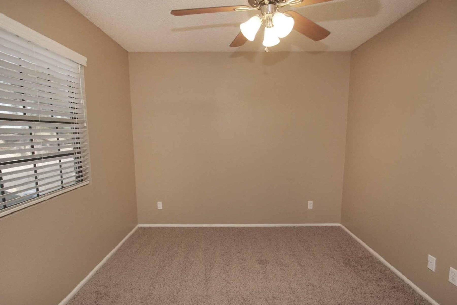  702 W Chilton Street ¦Chandler, AZ - 物件實景