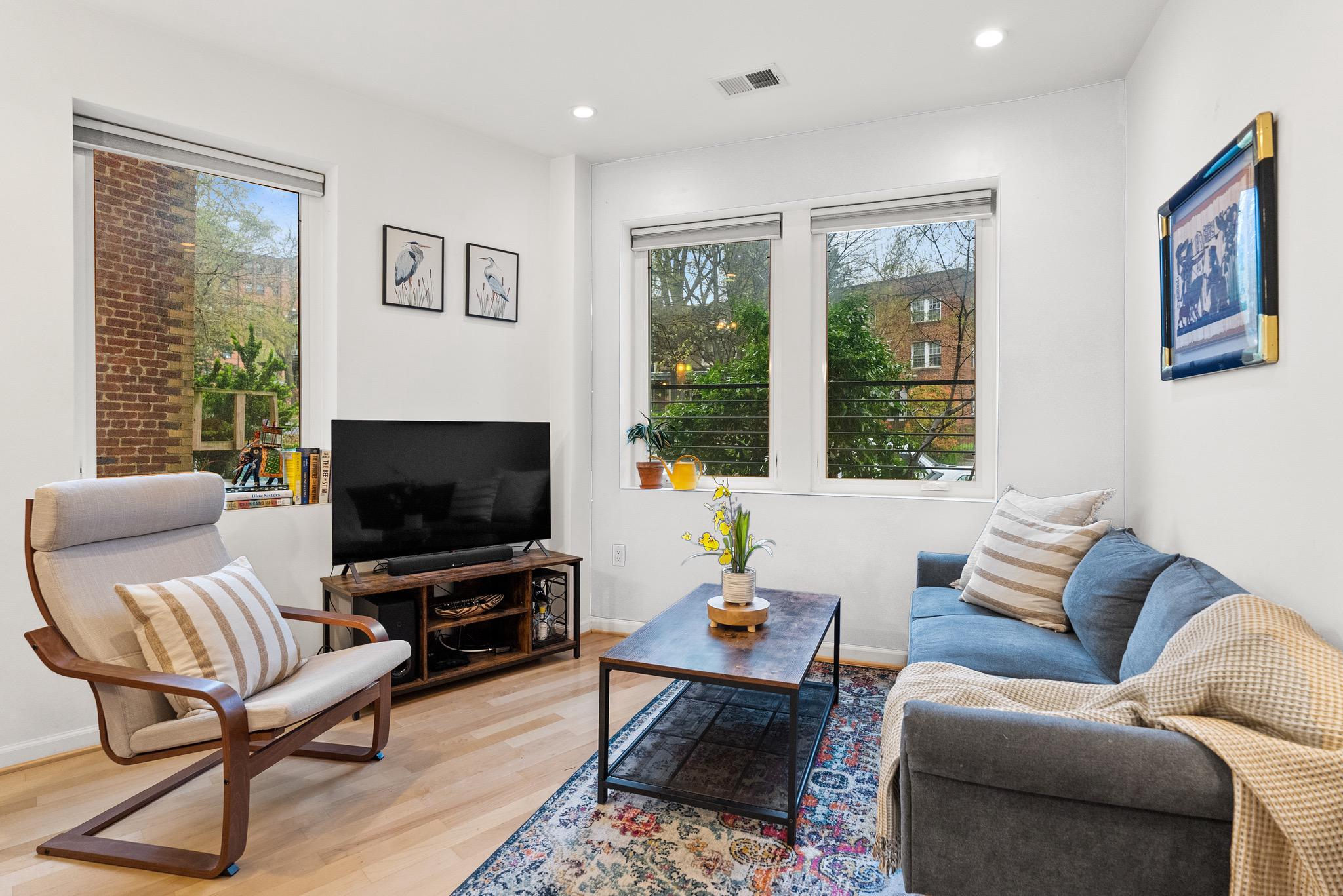 329 Rhode Island Avenue NE, Washington, DC, 20002 - 物件實景