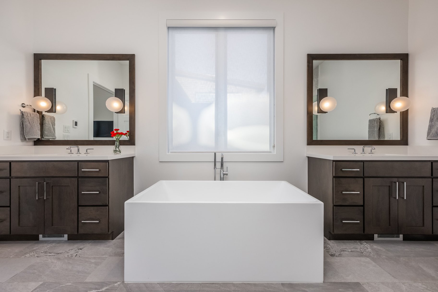  Modern Red Ledges home with Full Golf Membership Available - Fully Furnished - 物件實景