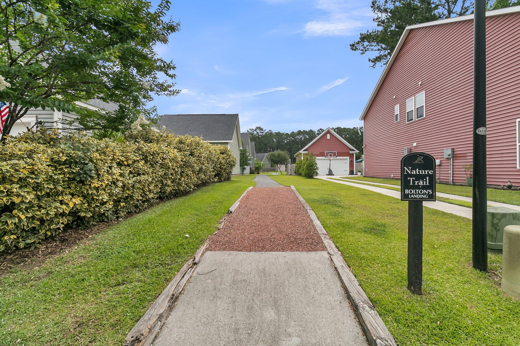 Charleston, South Carolina, 29414, United States, 4 Bedrooms Bedrooms, ,3 BathroomsBathrooms,Residential,For Sale,1979089