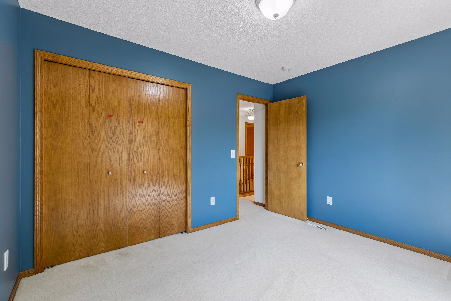  Meticulously Maintained Executive Home Near Parks and Trails - 物件實景