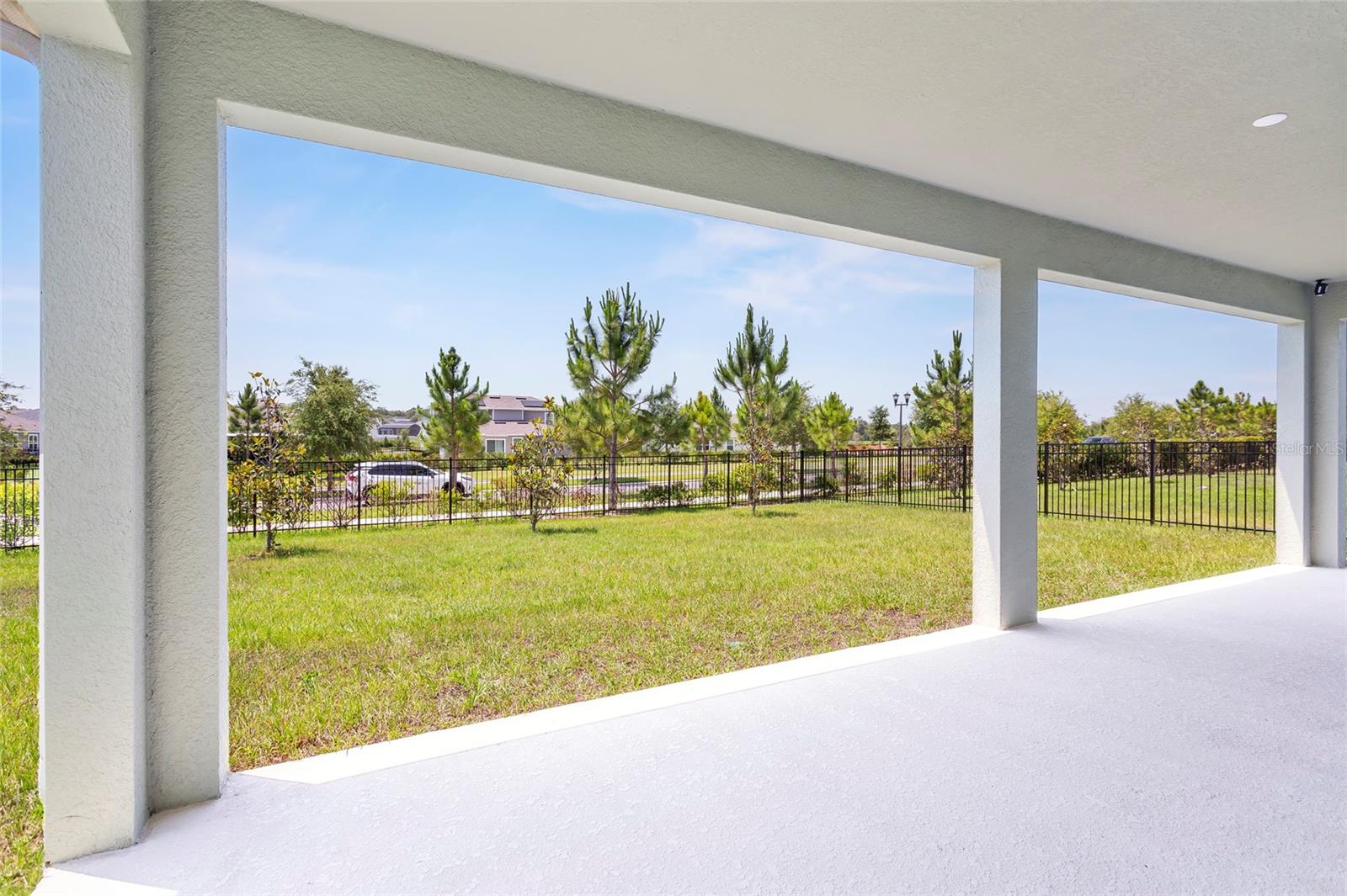 MOUNT DORA, Florida, 32757, United States, 4 Bedrooms Bedrooms, ,4 BathroomsBathrooms,Residential,For Sale,1978918