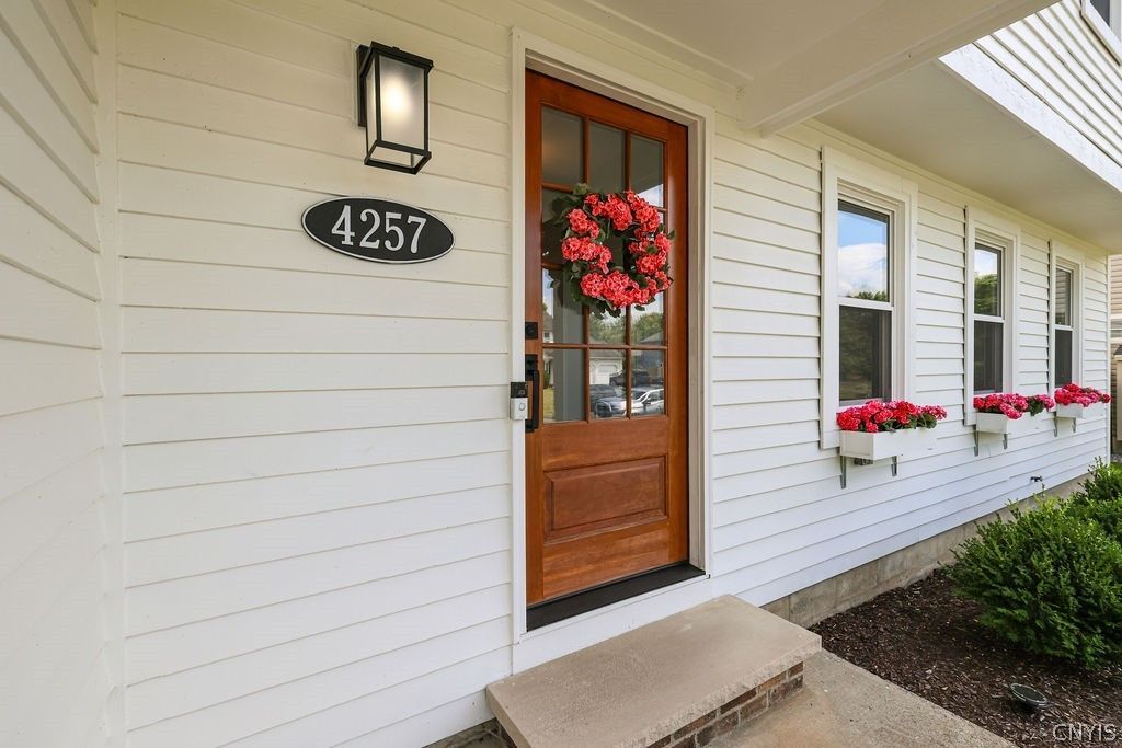 Mayfair Cir, Liverpool, NY 13090 #1