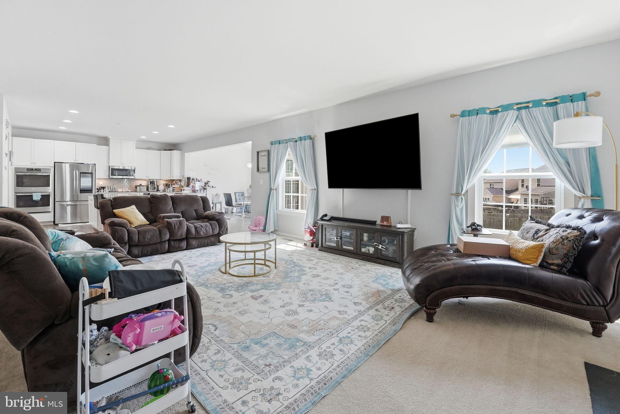 Culpeper, Virginia, 22701, United States, 5 Bedrooms Bedrooms, ,5 BathroomsBathrooms,Residential,For Sale,2043382