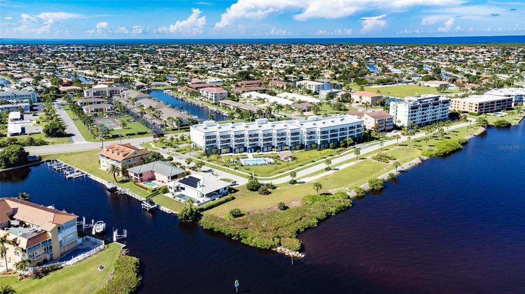 1425 Park Beach Circle, 127, Punta Gorda, Florida, 33950, United States, 2 Bedrooms Bedrooms, ,3 BathroomsBathrooms,Residential,For Sale,1425 Park Beach Circle , 127,1611731