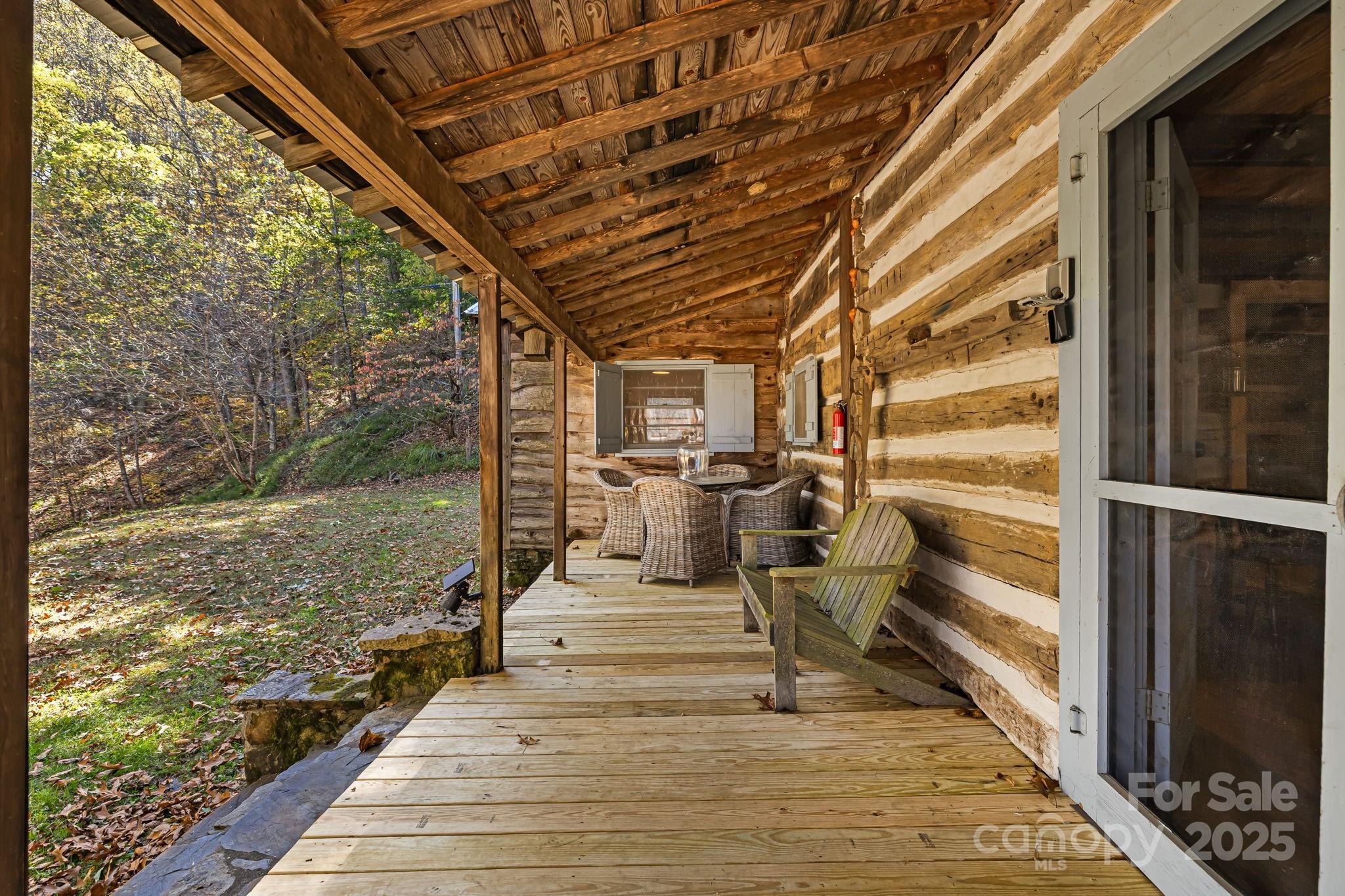 Burnsville, North Carolina, 28714, United States, 3 Bedrooms Bedrooms, ,2 BathroomsBathrooms,Residential,For Sale,1967012