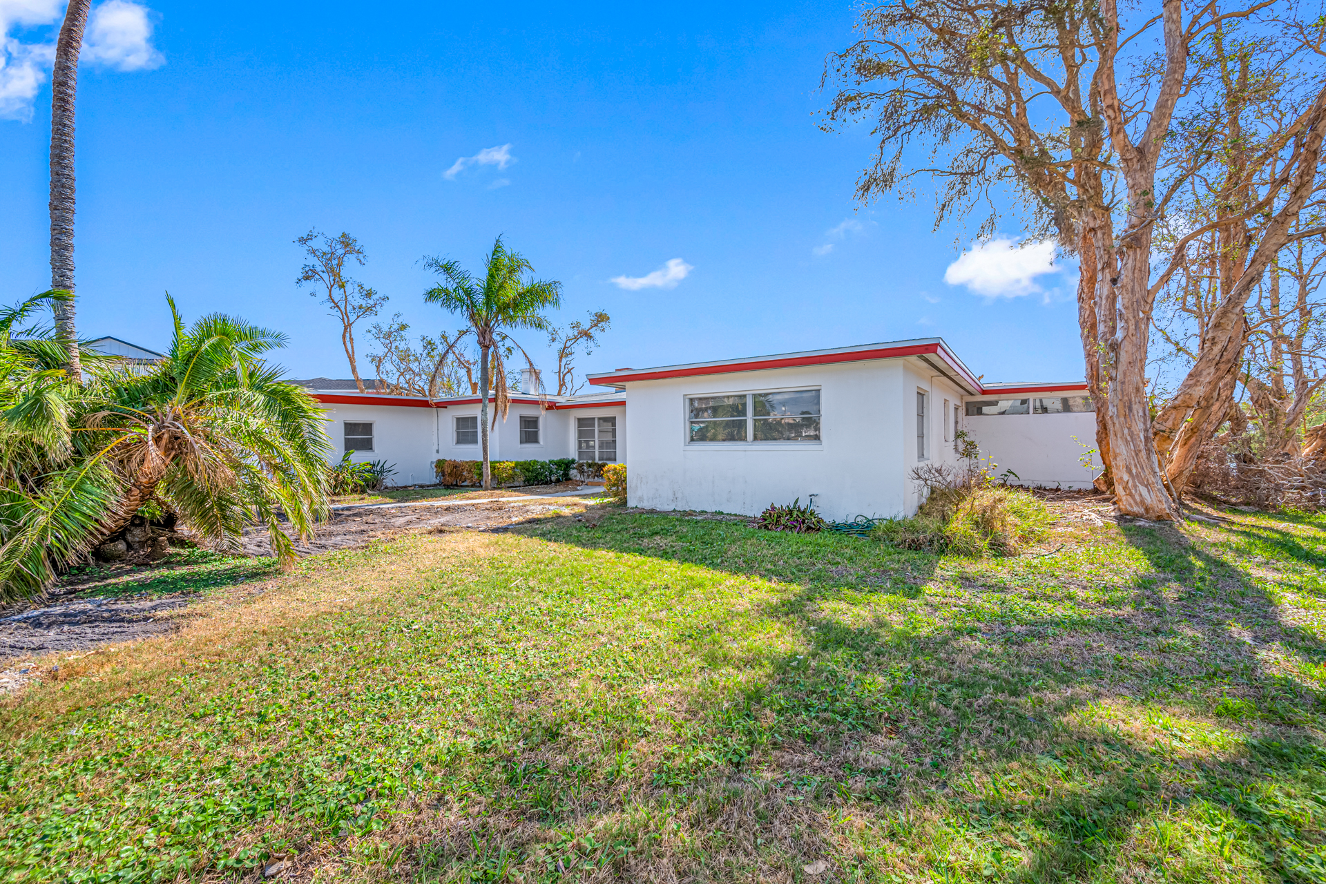 St Pete Beach, Florida, 33706, United States, 3 Bedrooms Bedrooms, ,2 BathroomsBathrooms,Residential,For Sale,1979000