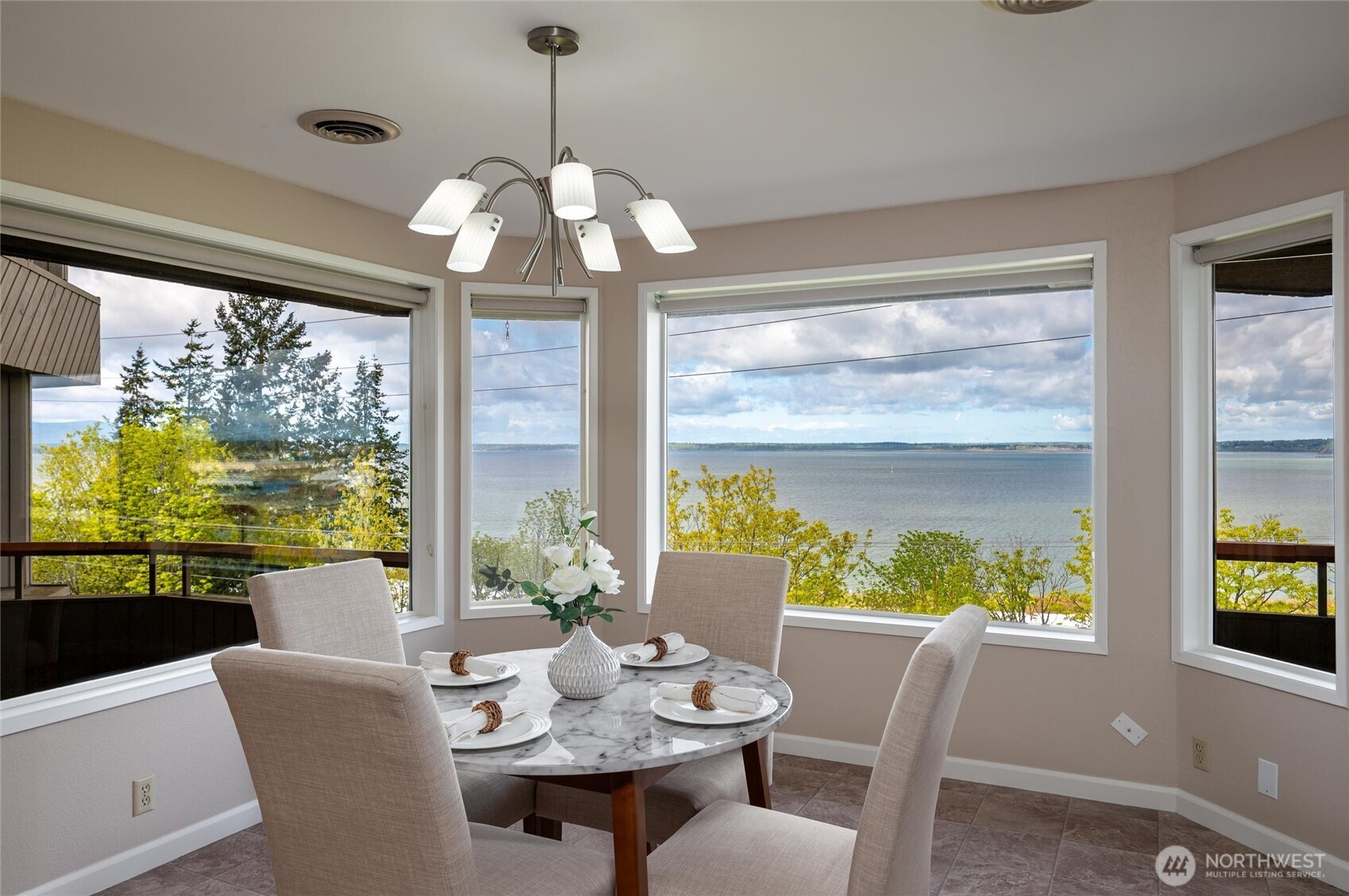 Bellingham, Washington, 98225, United States, 3 Bedrooms Bedrooms, ,2 BathroomsBathrooms,Residential,For Sale,1754252
