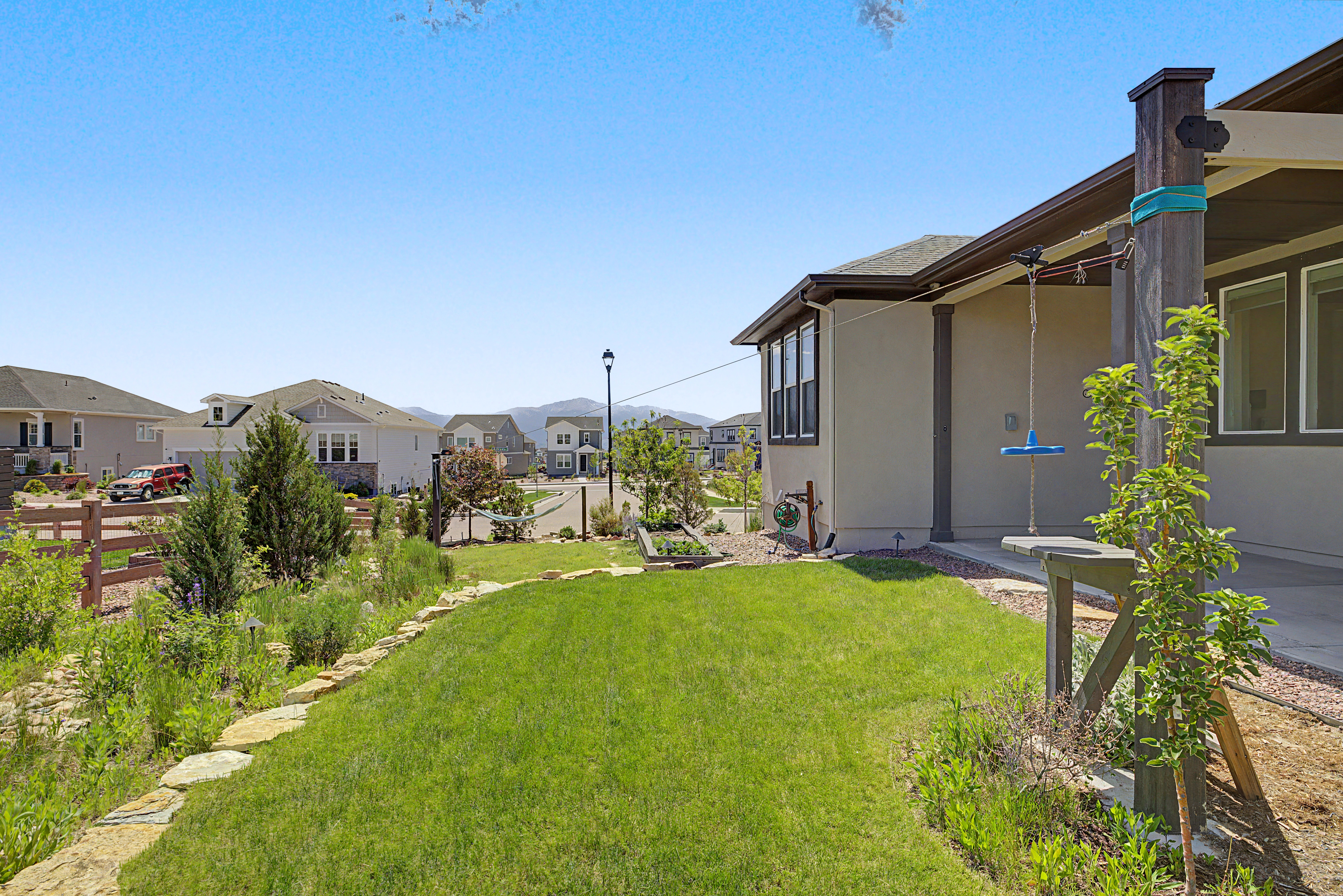  Ranch with Thoughtful Design and Upgrades - 物件實景