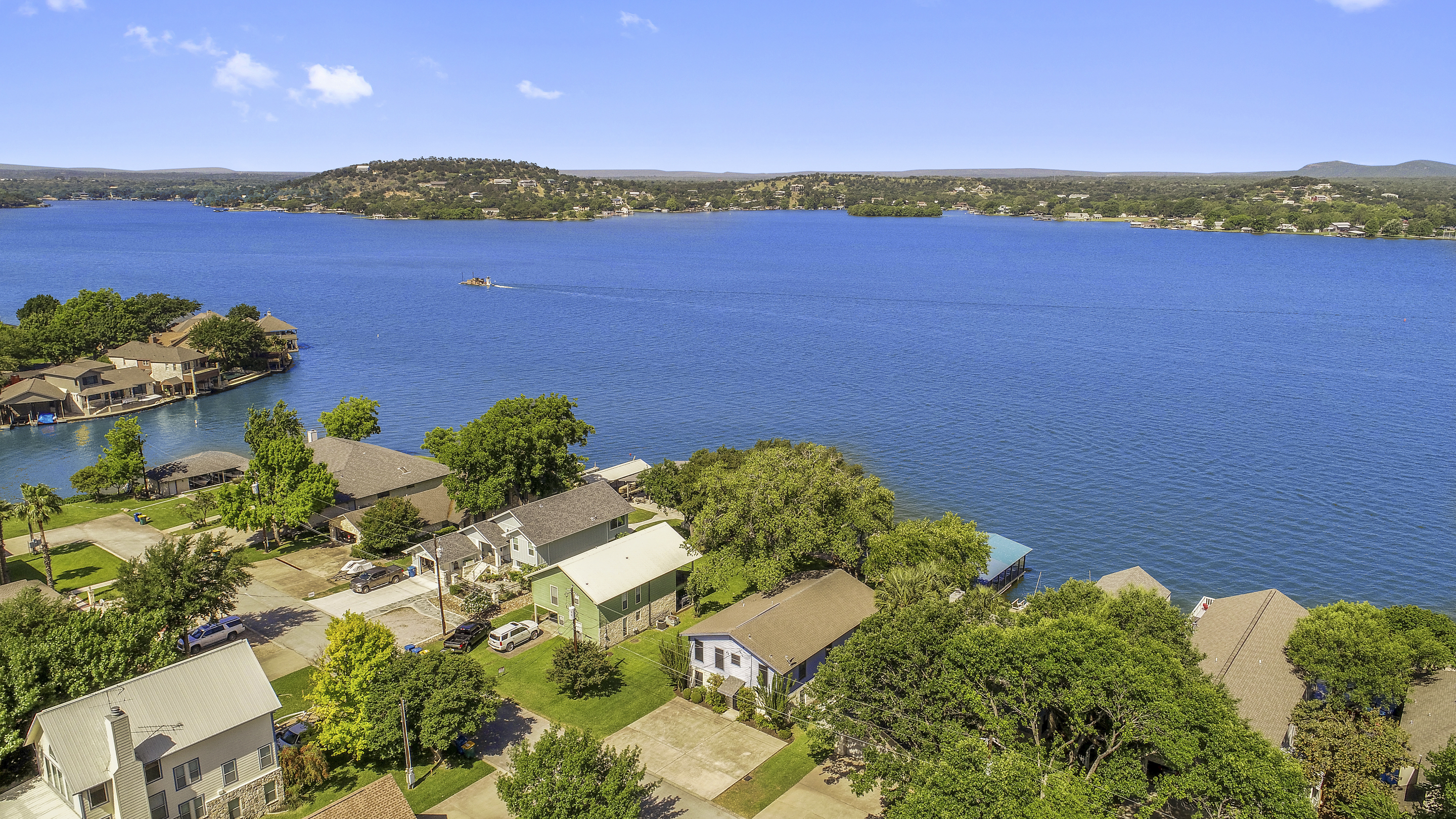  132 Web Isle // on Lake LBJ // Granite Shoals - 物件實景