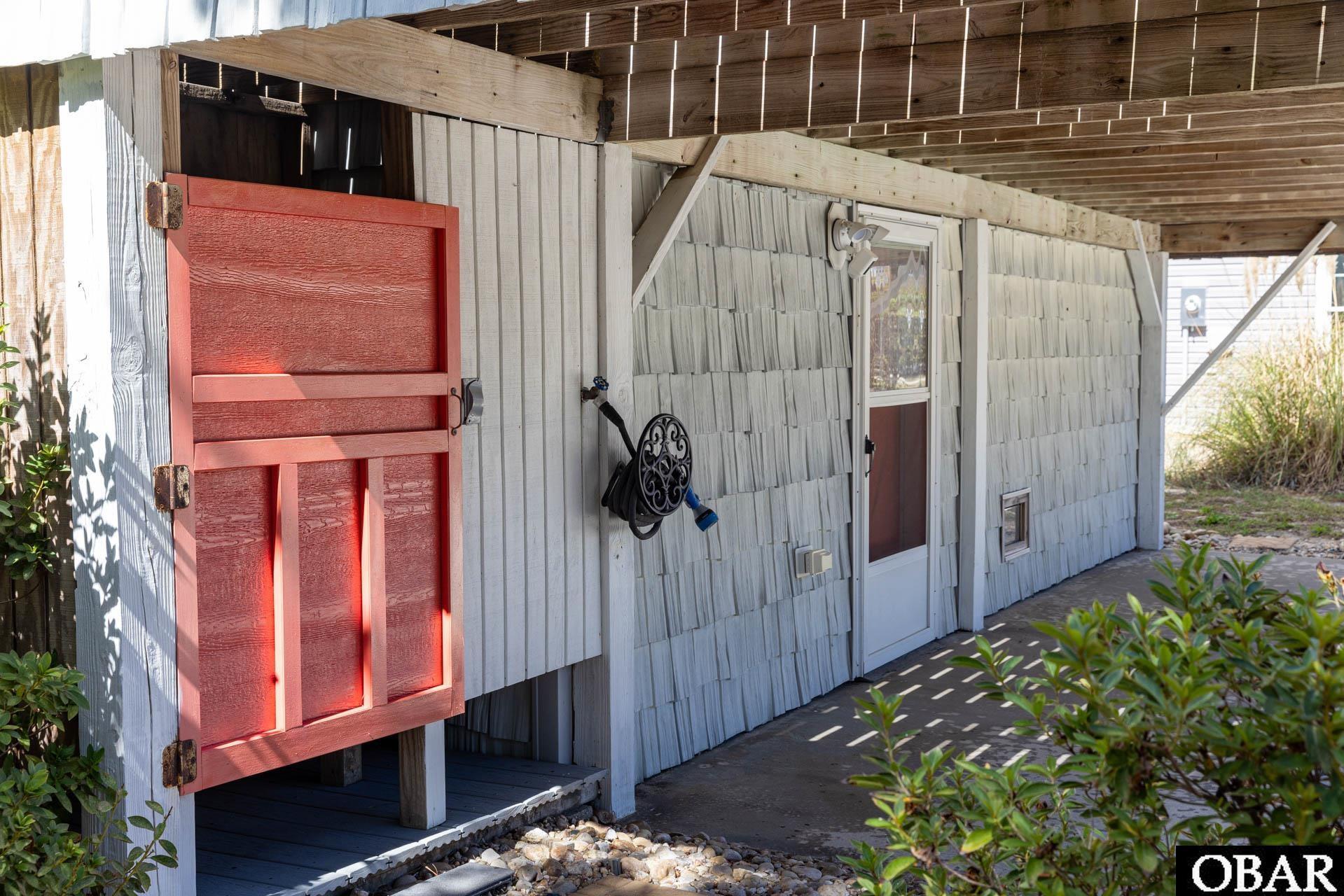 Kill Devil Hills, North Carolina, 27948, United States, 3 Bedrooms Bedrooms, ,2 BathroomsBathrooms,Residential,For Sale,1957535