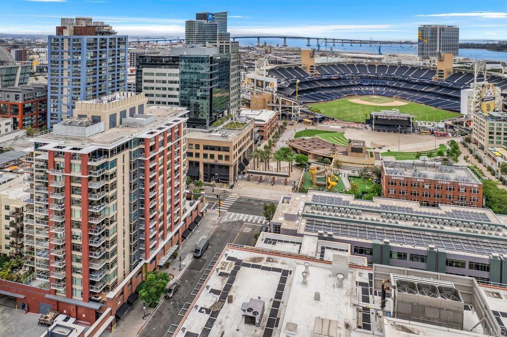 San Diego, California, 92101, United States, 1 Bedroom Bedrooms, ,1 BathroomBathrooms,Residential,For Sale,1898272